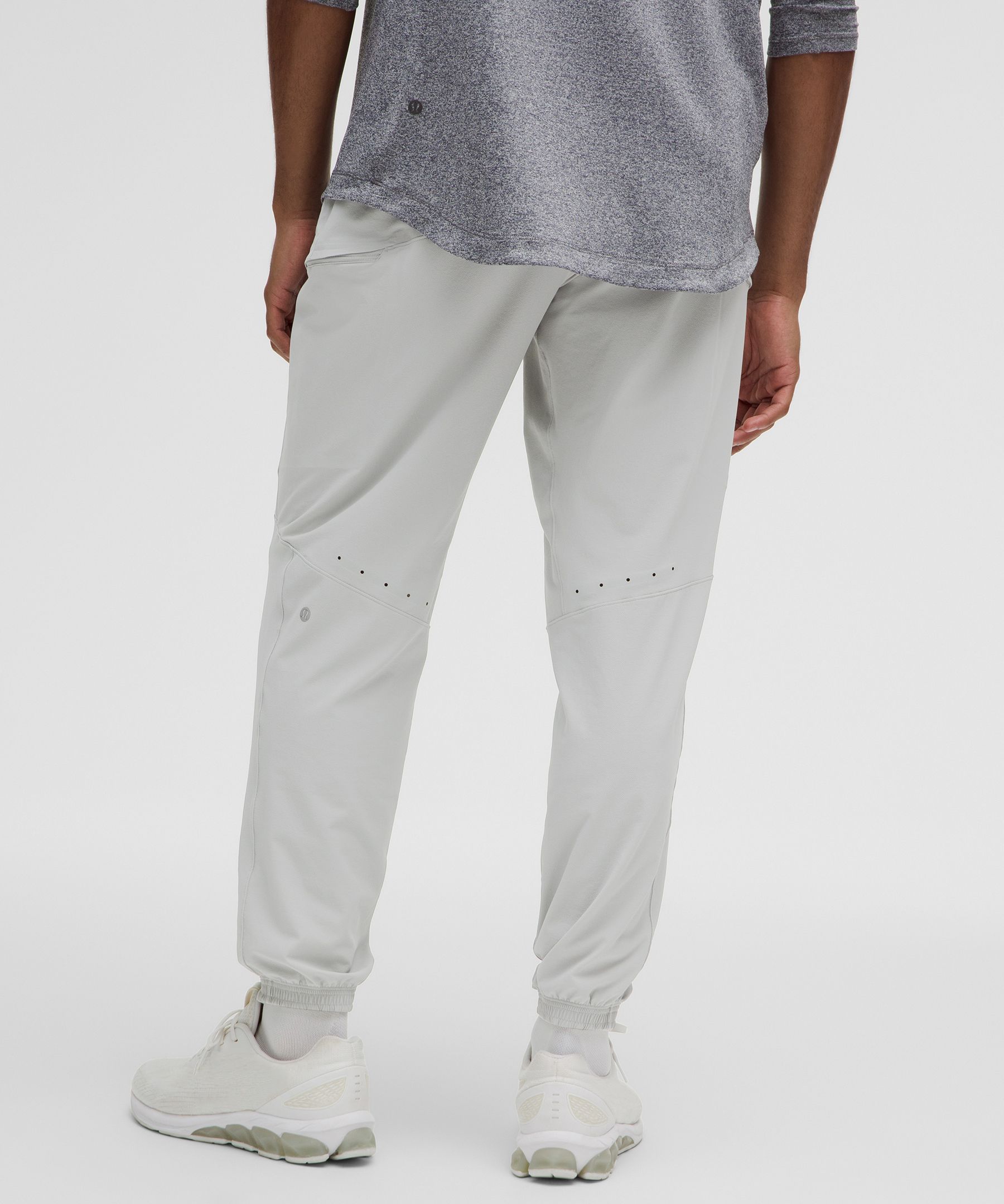 License to Train Cargo Jogger | Men's Joggers | lululemon Canada