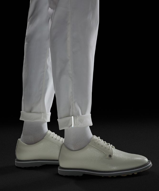 Commission Golf-Hose mit schmal zulaufendem Bein im Relaxed Fit 76 cm