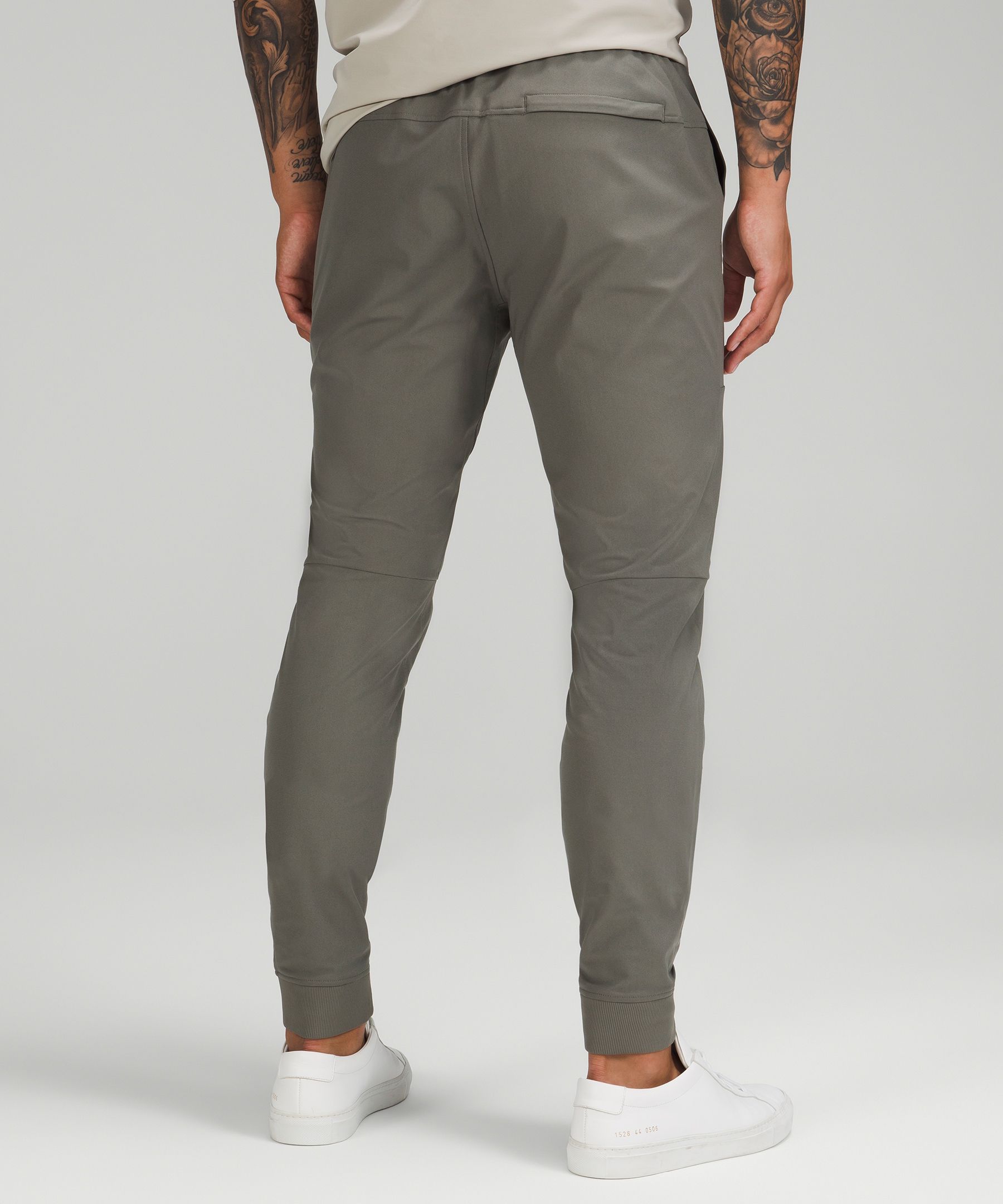 Lululemon mens 2024 skinny pants