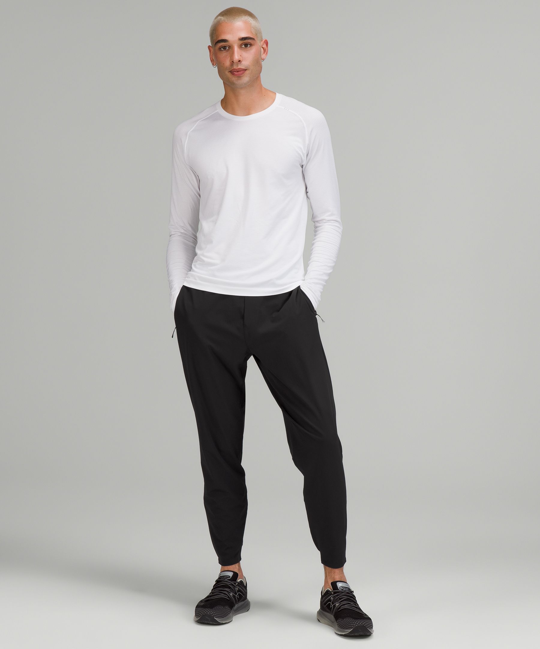 Lululemon deals fundamental jogger