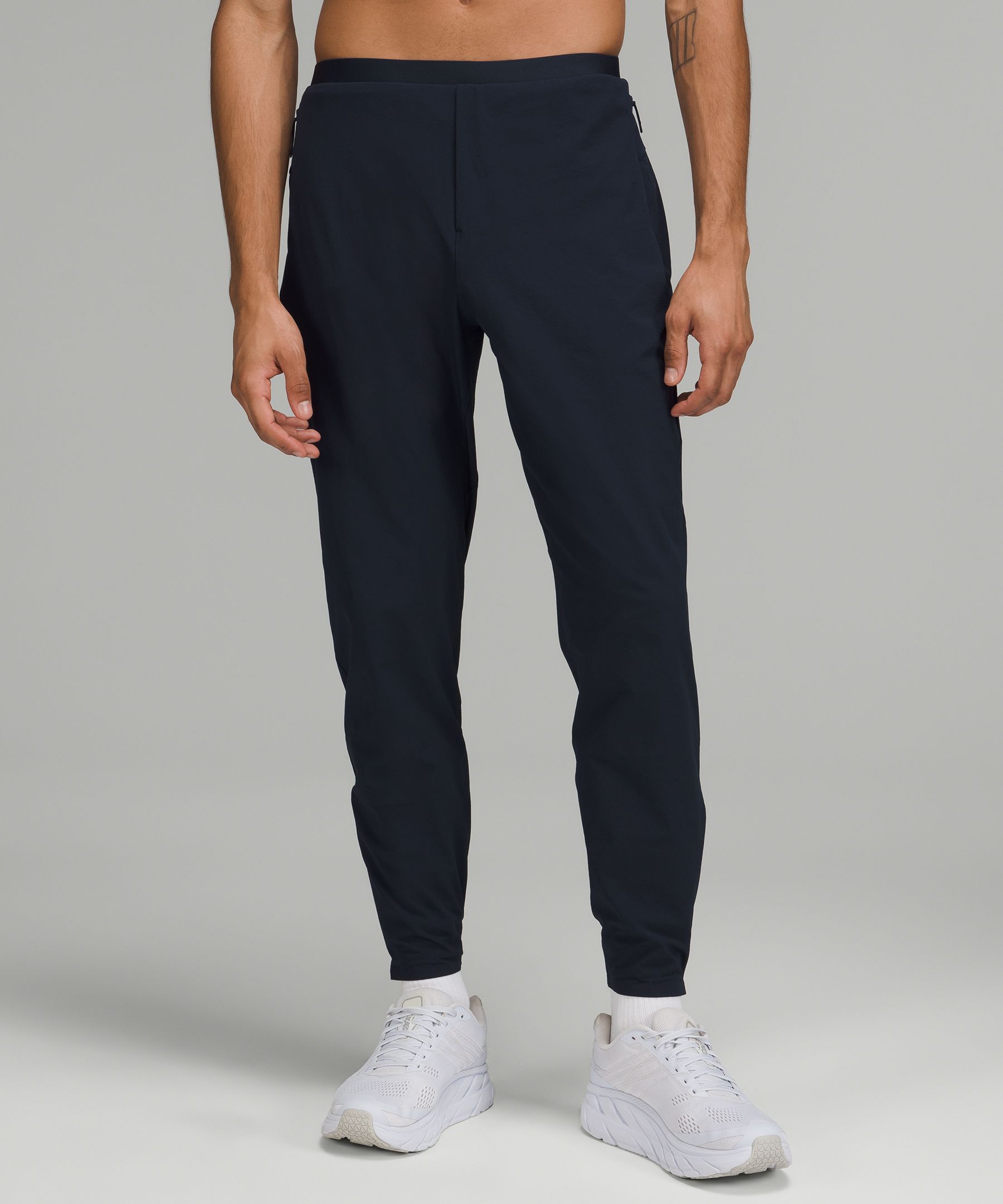 Run on cheap jogger lululemon