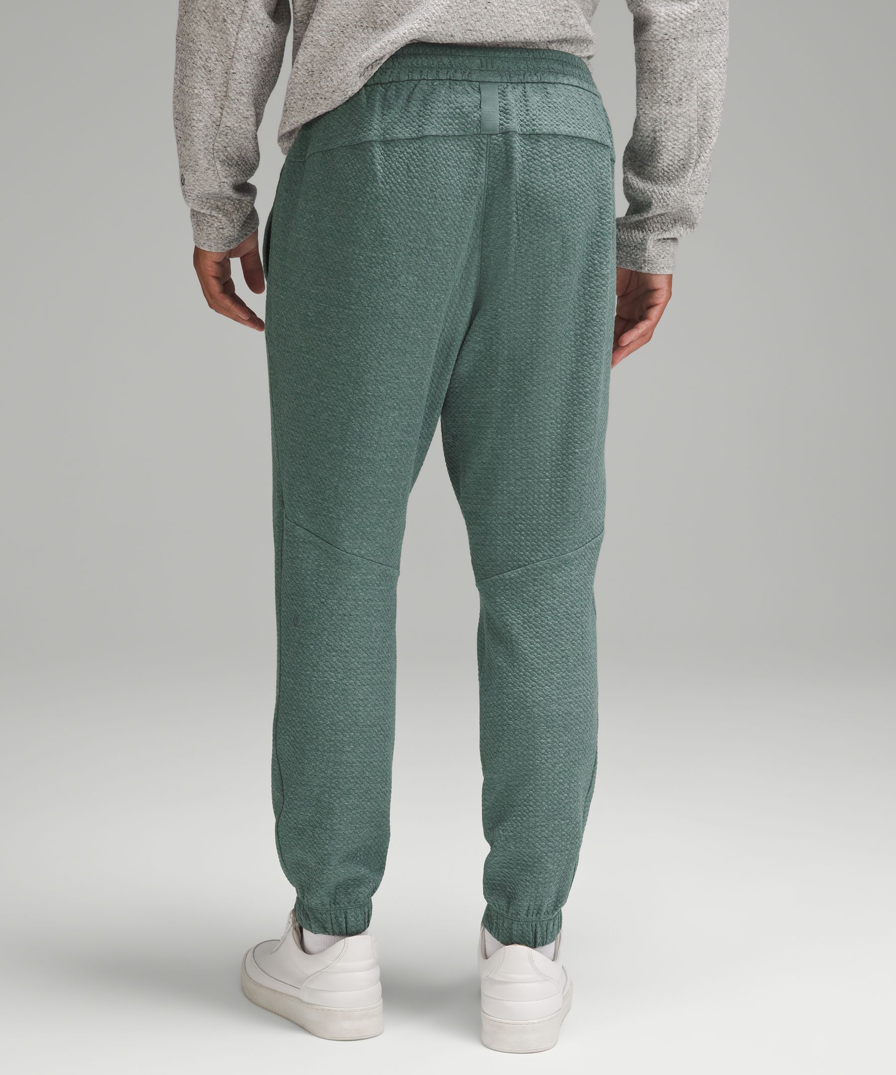 Textured Double-Knit Cotton Jogger *Shorter