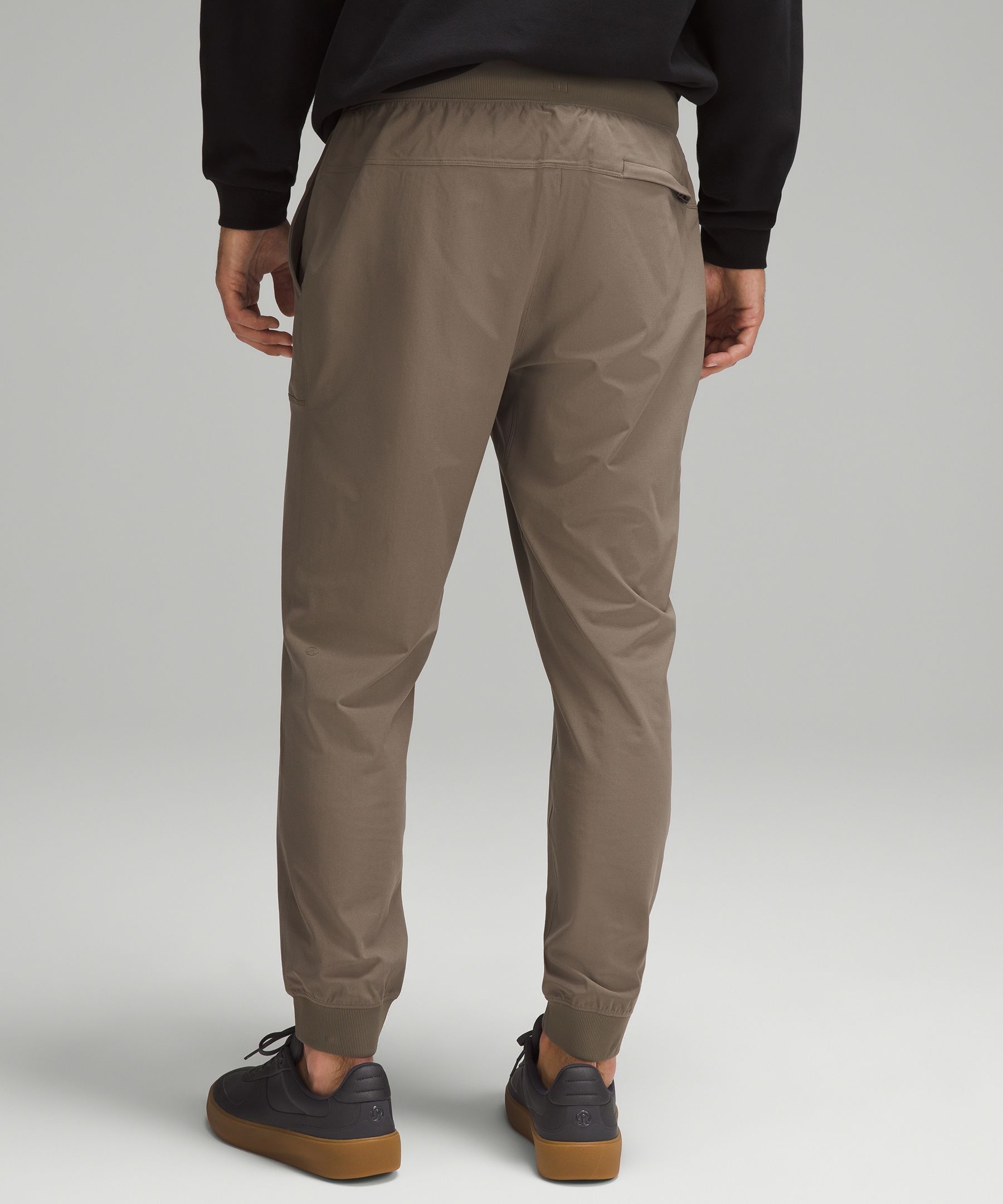 ABC Jogger, Joggers