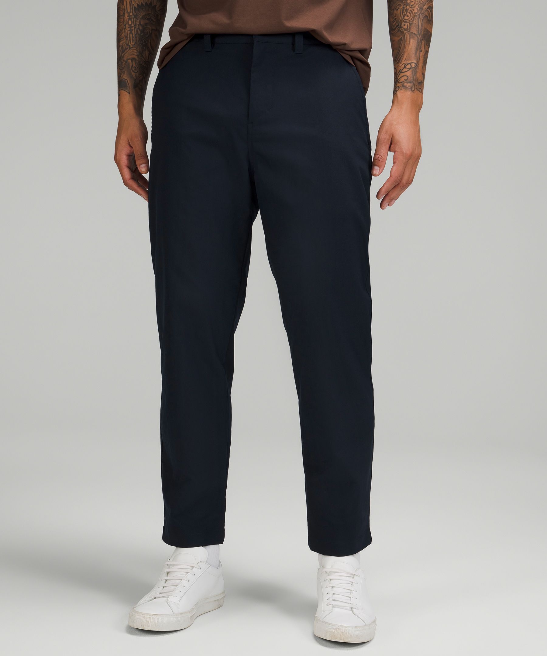 Relaxed-Tapered Twill Trouser *Cropped