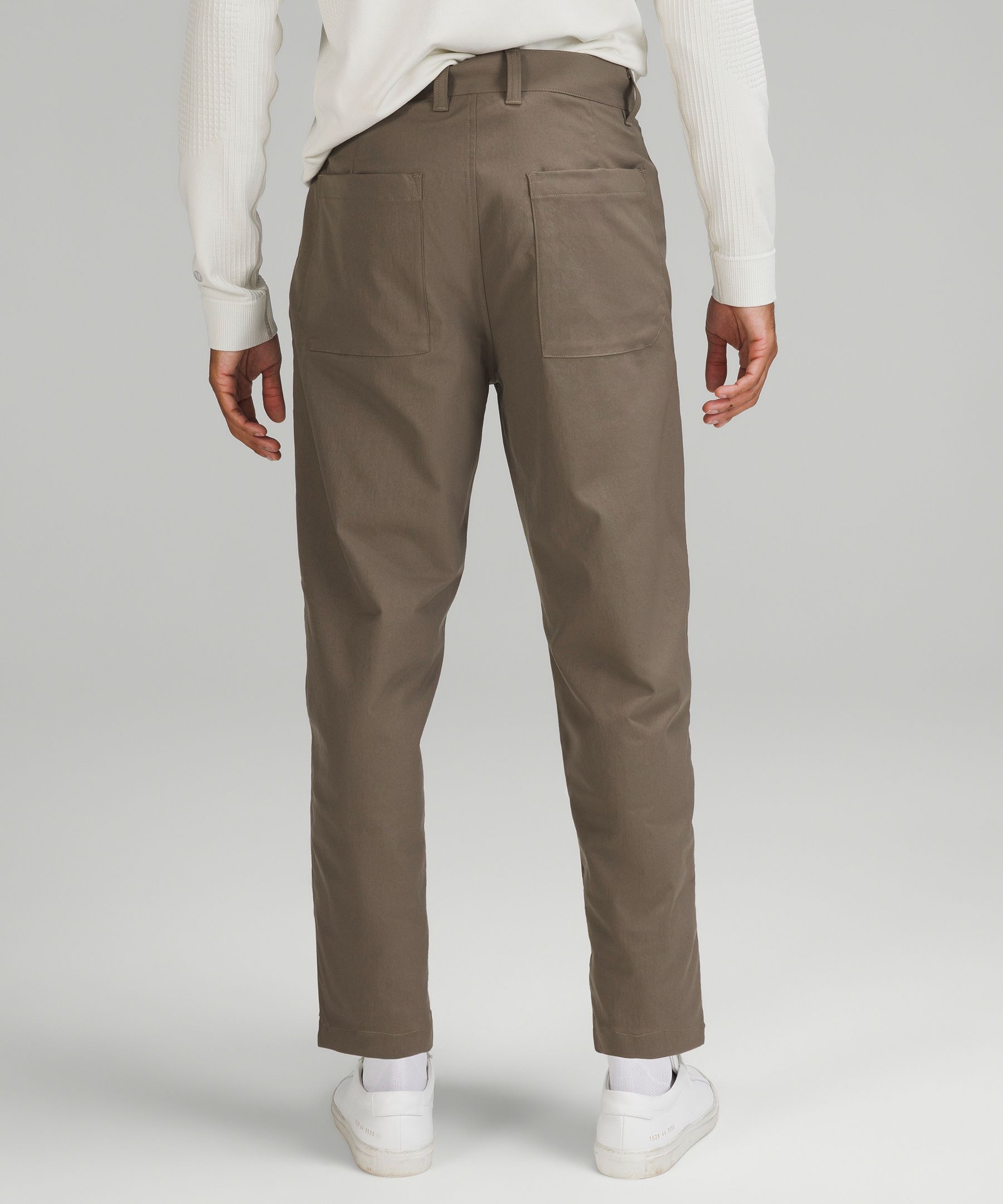 RELAX TAPERED PANTS