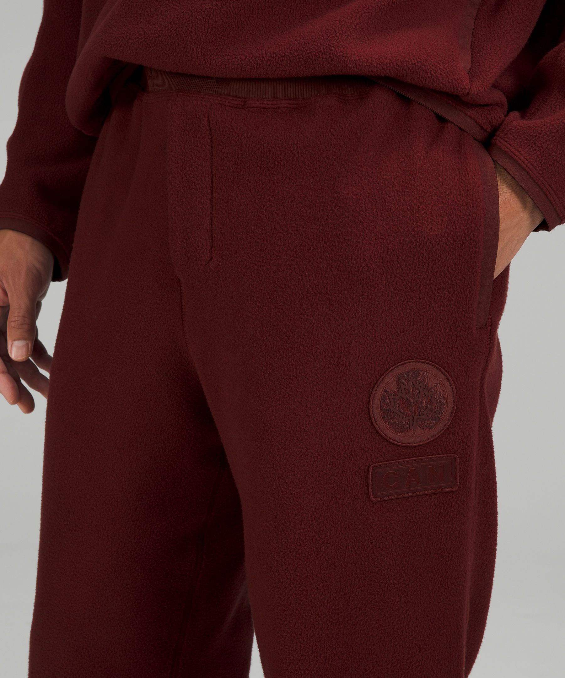 Team Canada Classic-Fit Fleece Jogger *COC Logo | Men's Joggers