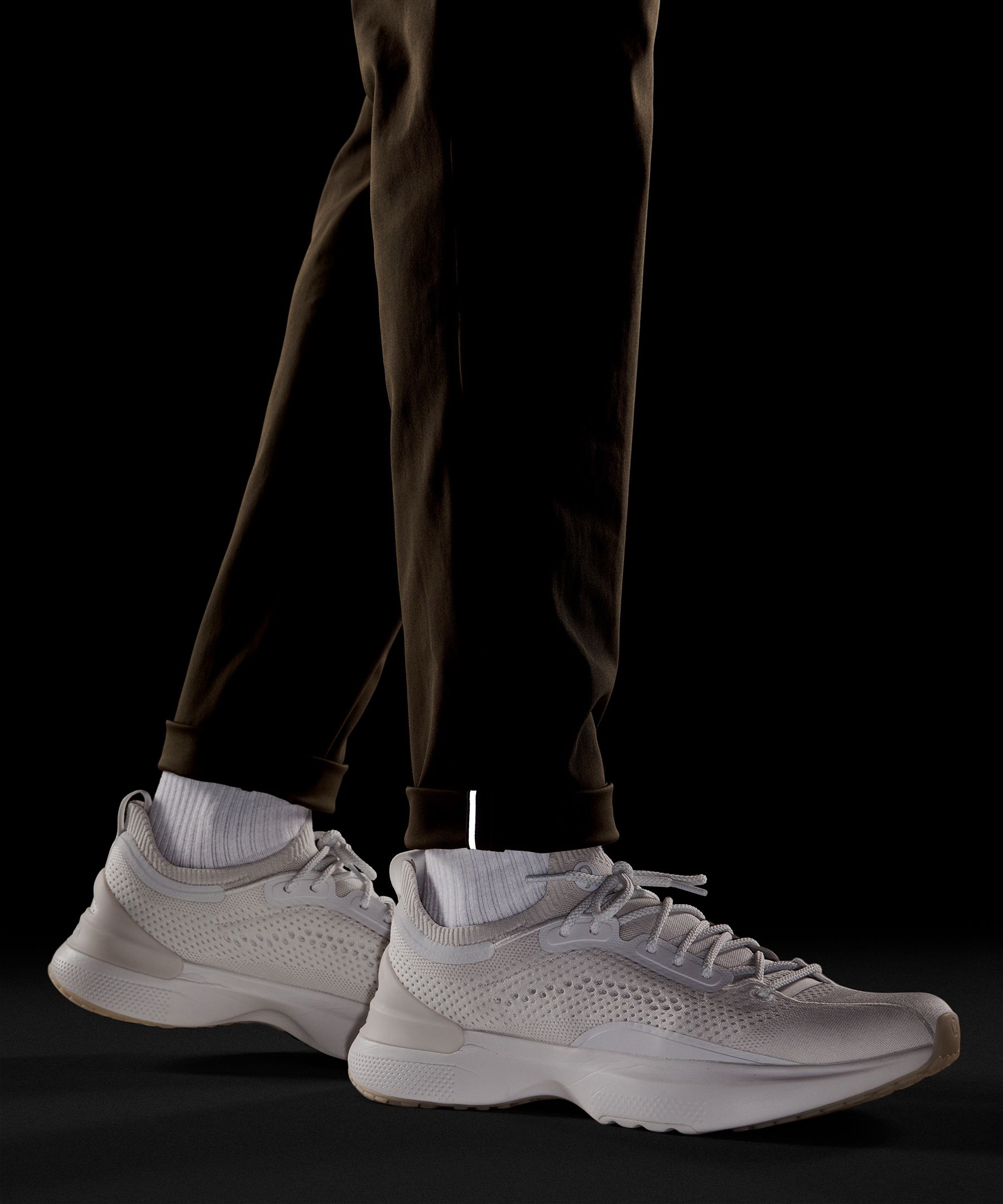 ABC Slim-Fit Trouser 32L *Warpstreme