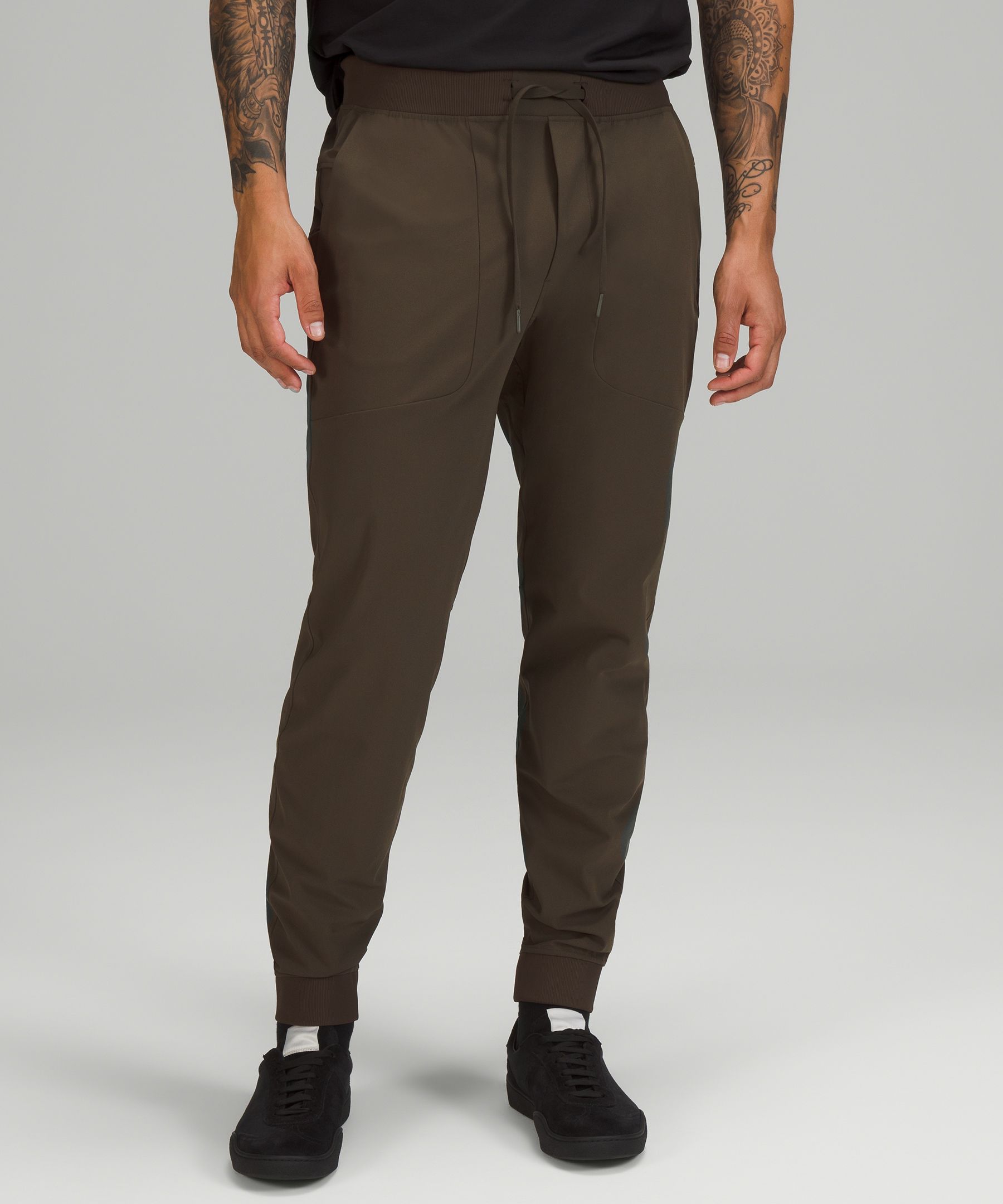 lululemon joggers with pockets