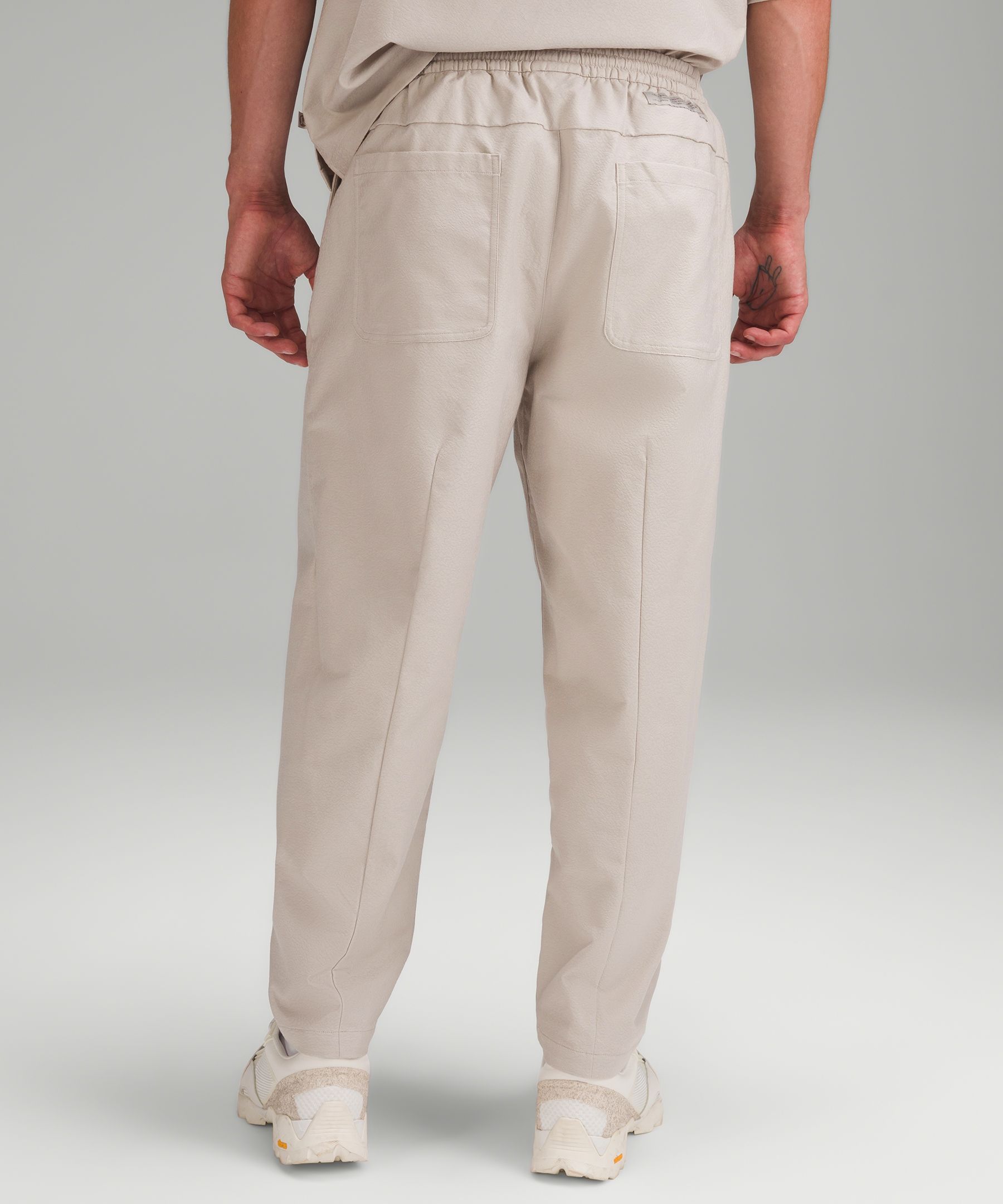 Relaxed-Tapered Twill Trouser *Cropped