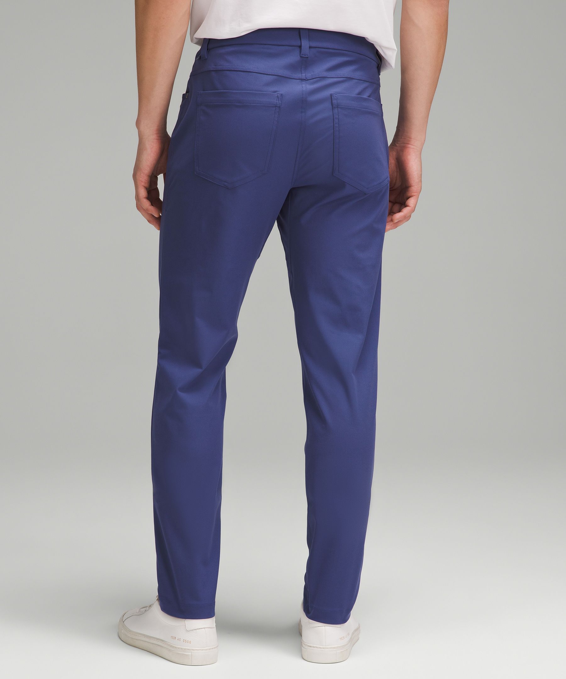 Lululemon Athletica LULULEMON Men's ABC Pant Slim (Black, 28) at   Men's Clothing store