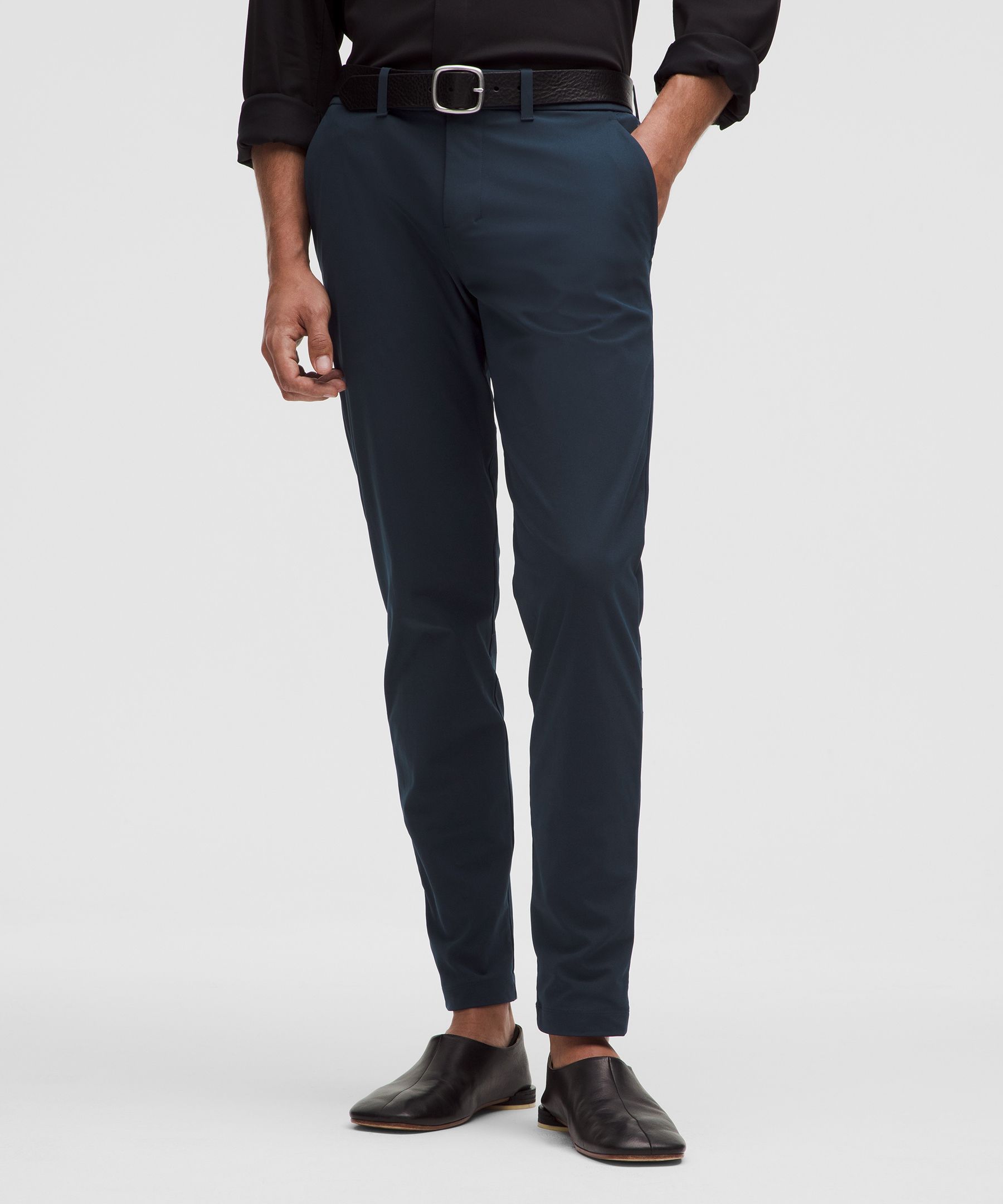 https://images.lululemon.com/is/image/lululemon/LM5AQXS_031382_1?size=800,800