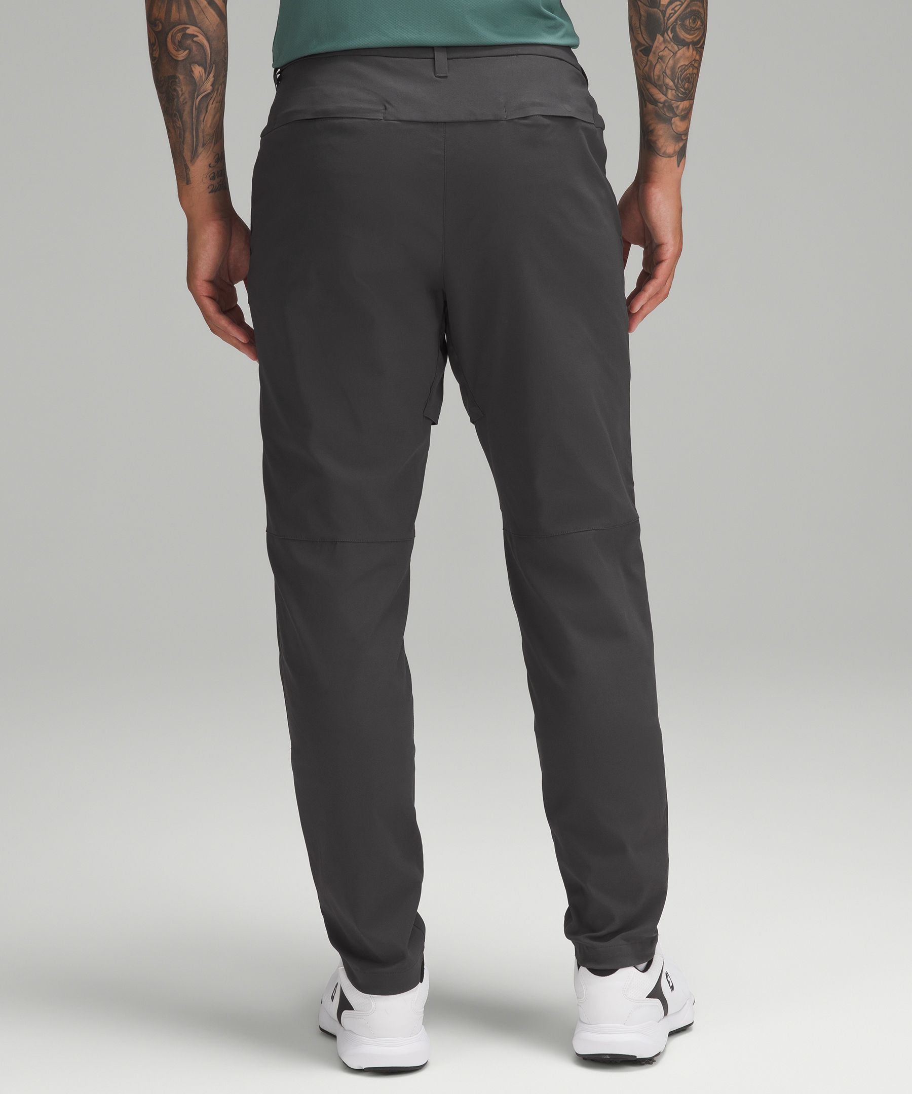 Stretch Nylon Classic-Tapered Golf Pant 32L