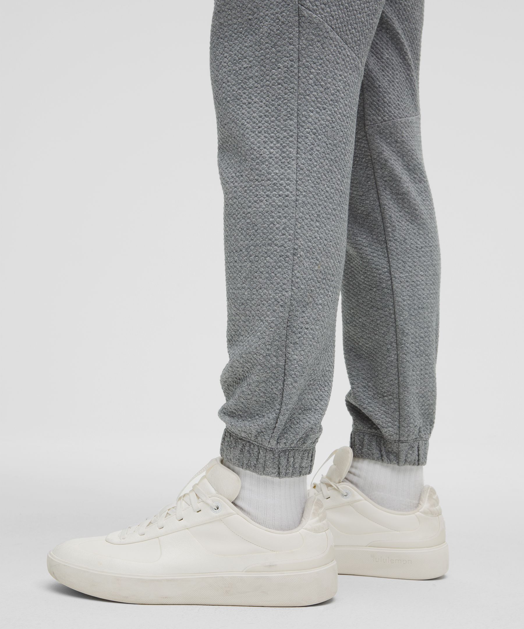 Lululemon Textured Double-knit Cotton Joggers Shorter