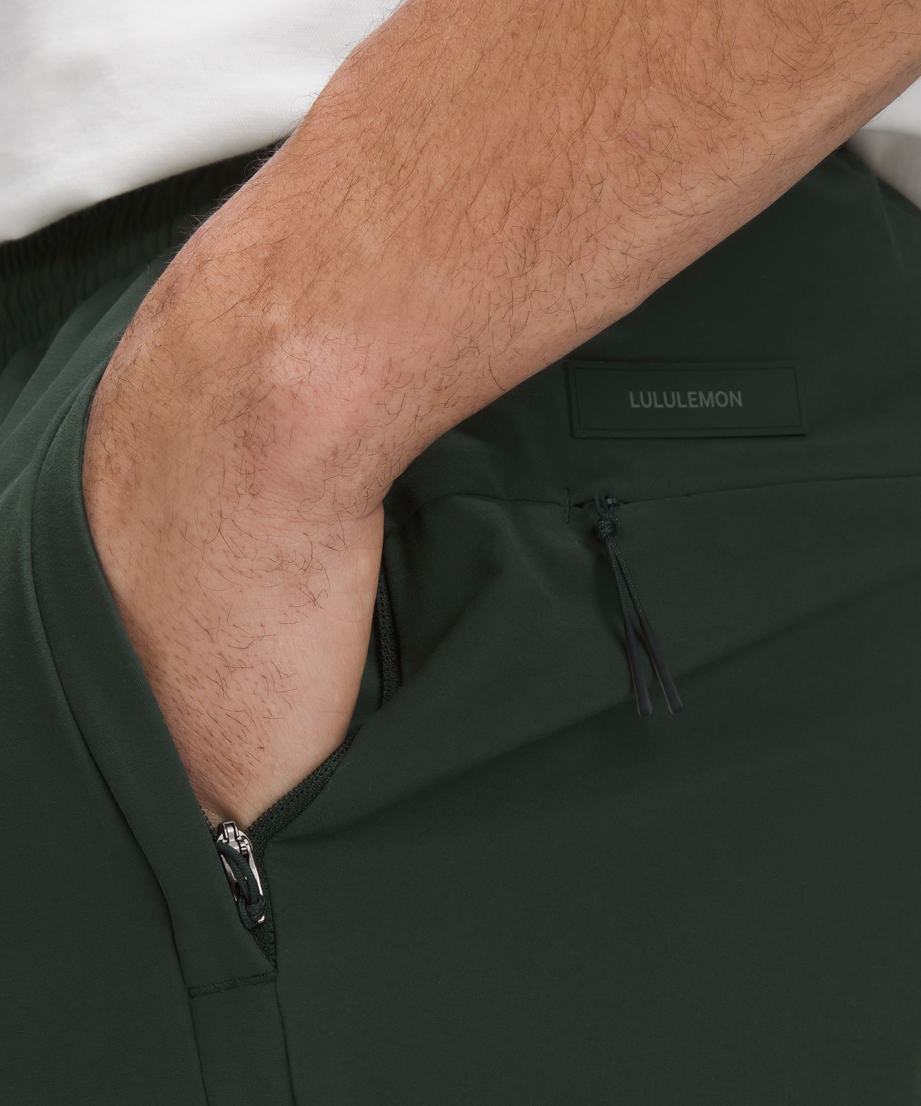 Water-Repellent Pull-On Golf Pant | Men's Joggers