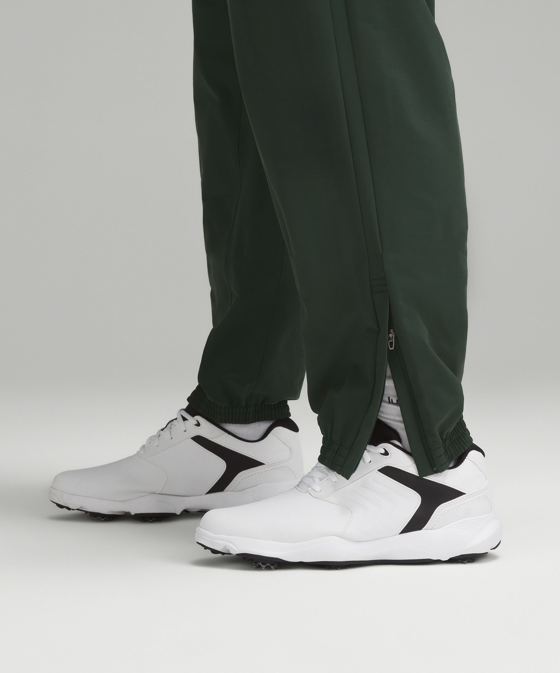 Water-Repellent Pull-On Golf Pant | Men's Joggers