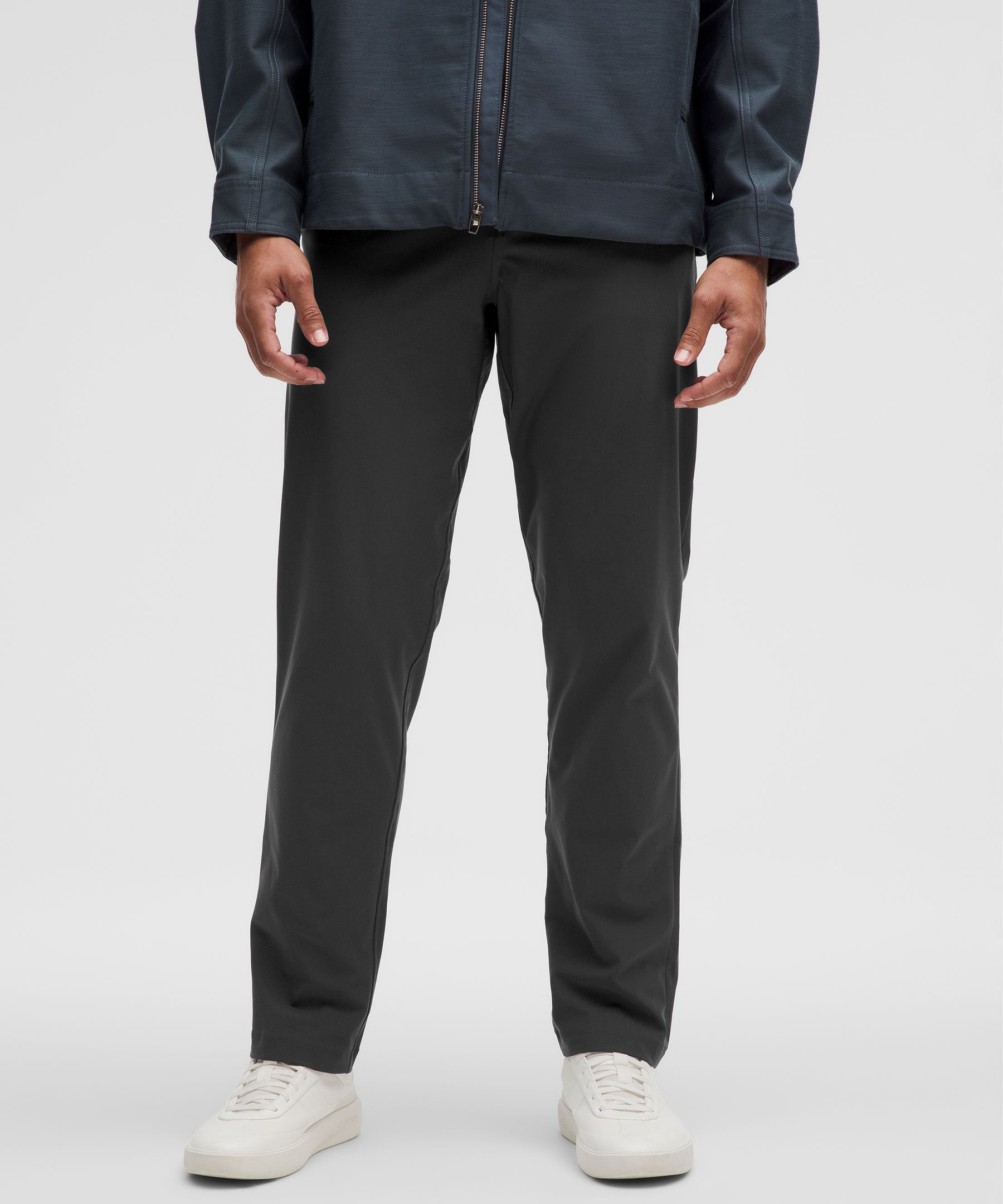 https://images.lululemon.com/is/image/lululemon/LM5AXSS_032476_1?size=800,800