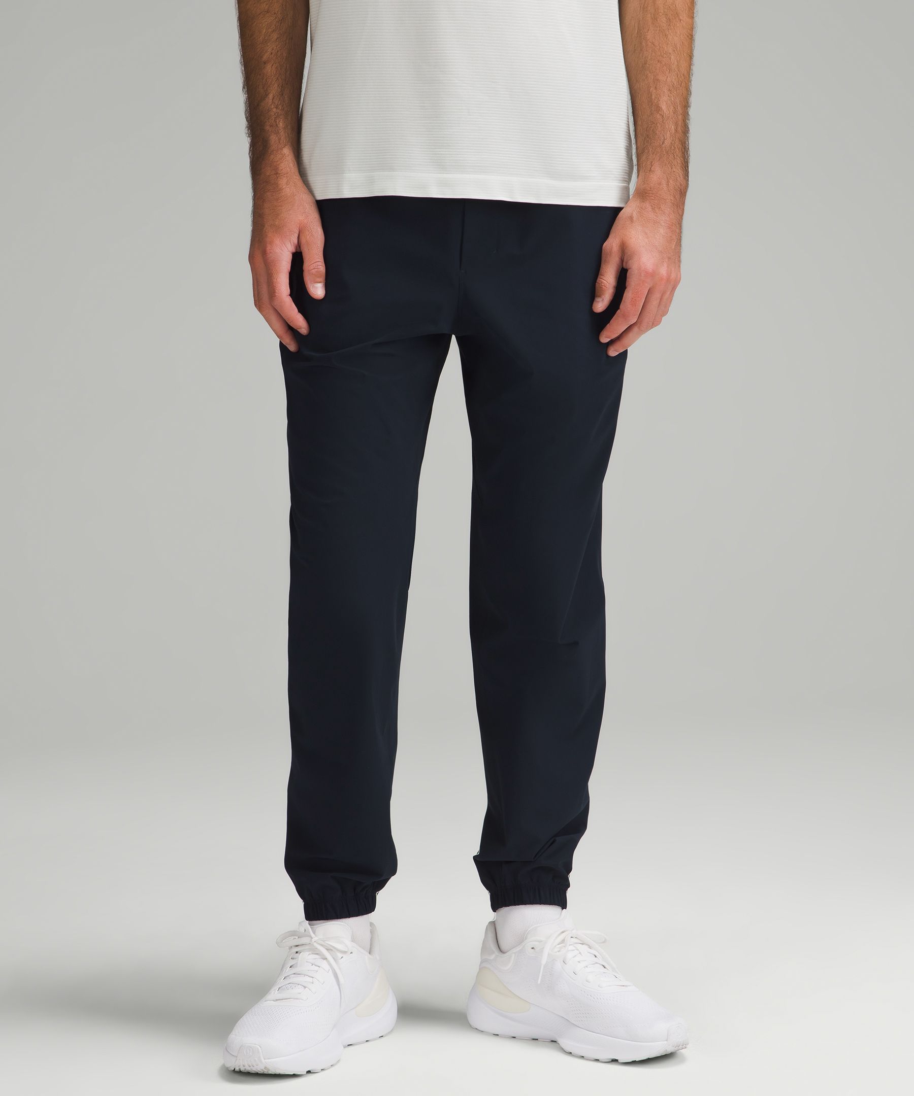 Pace Breaker Jogger Regular