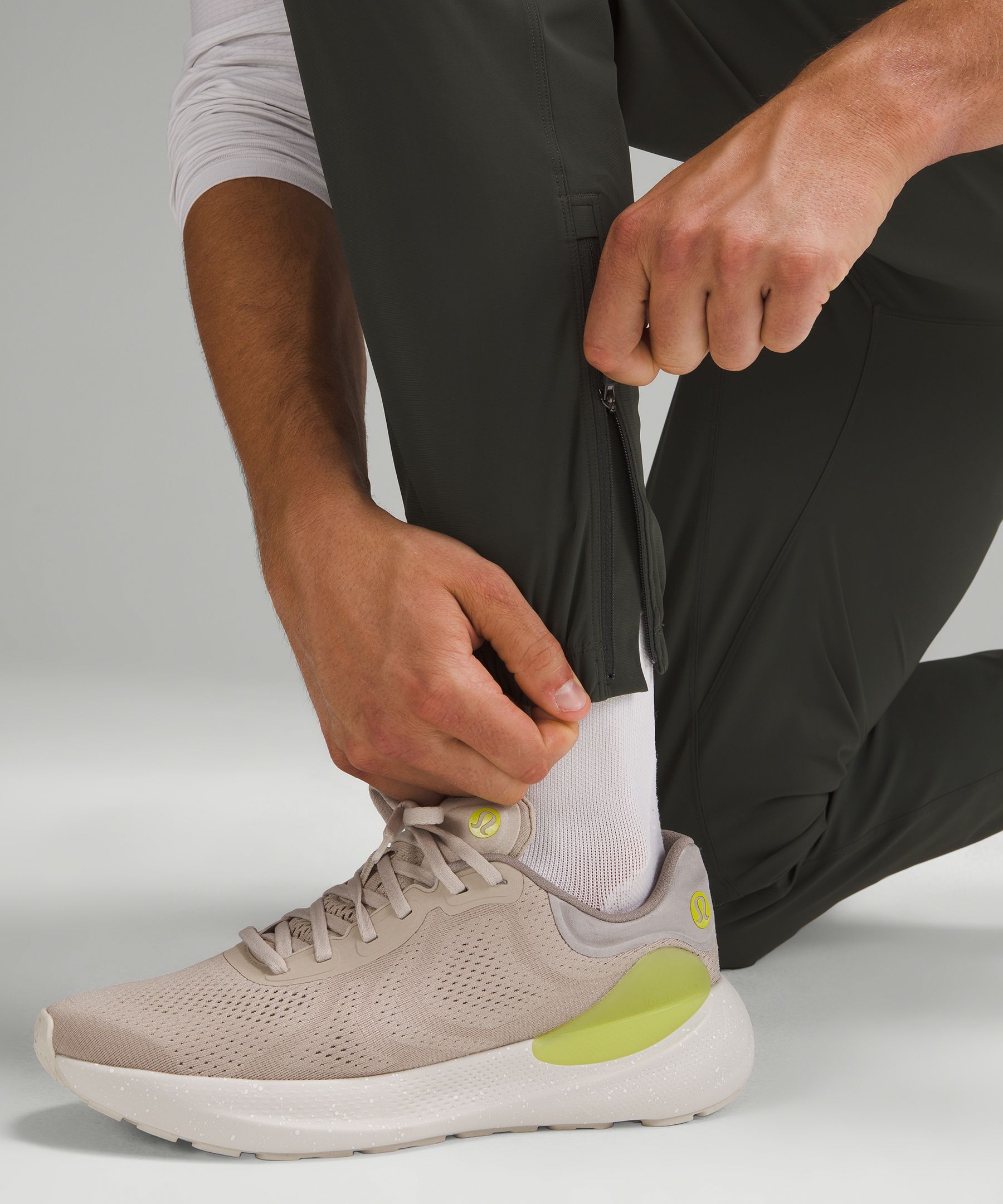 Lululemon Pace Breaker Jogger Shorter