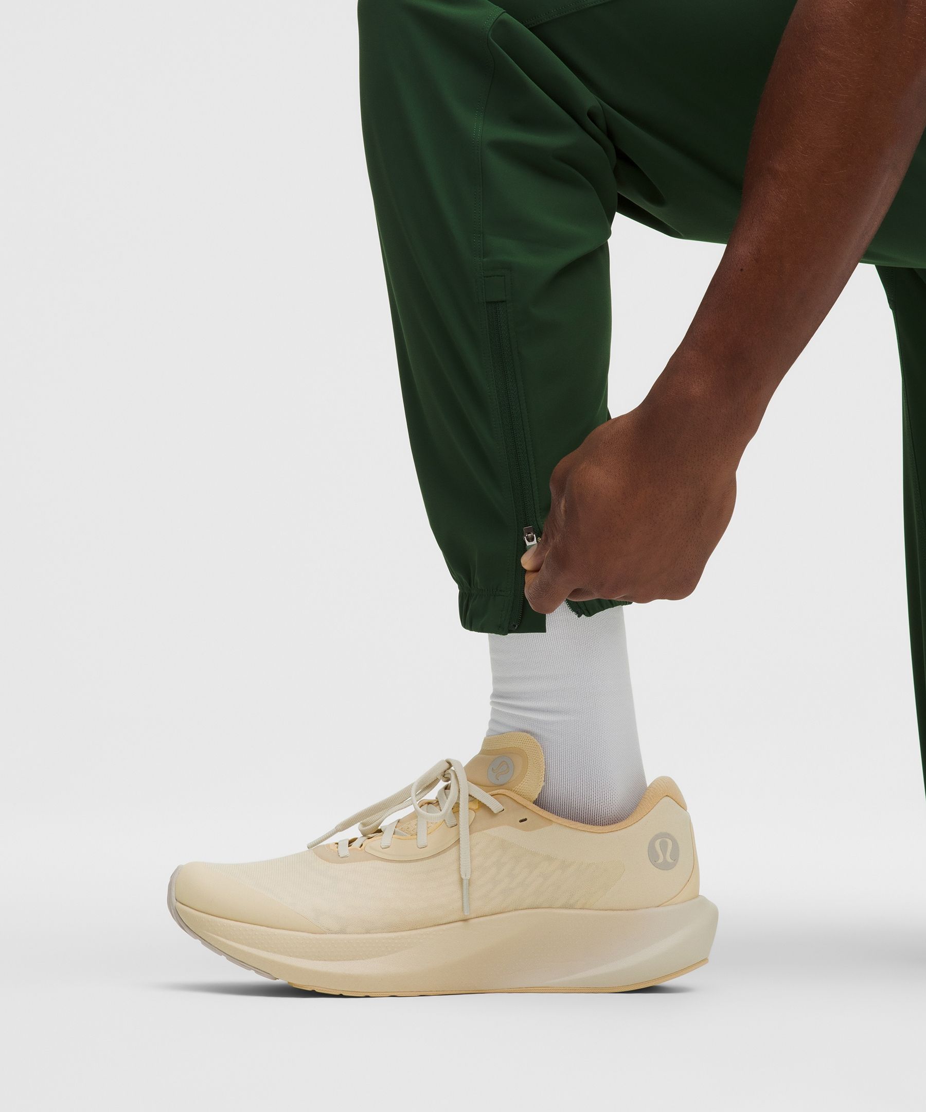 Pace Breaker Jogger *Regular