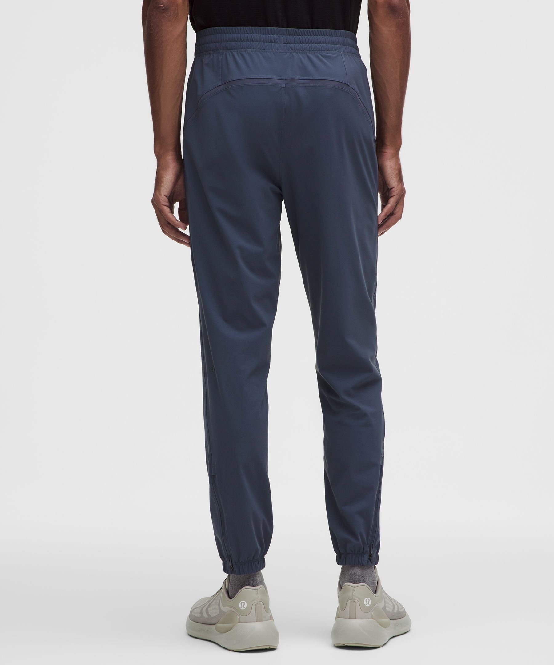 Pace Breaker Jogger
