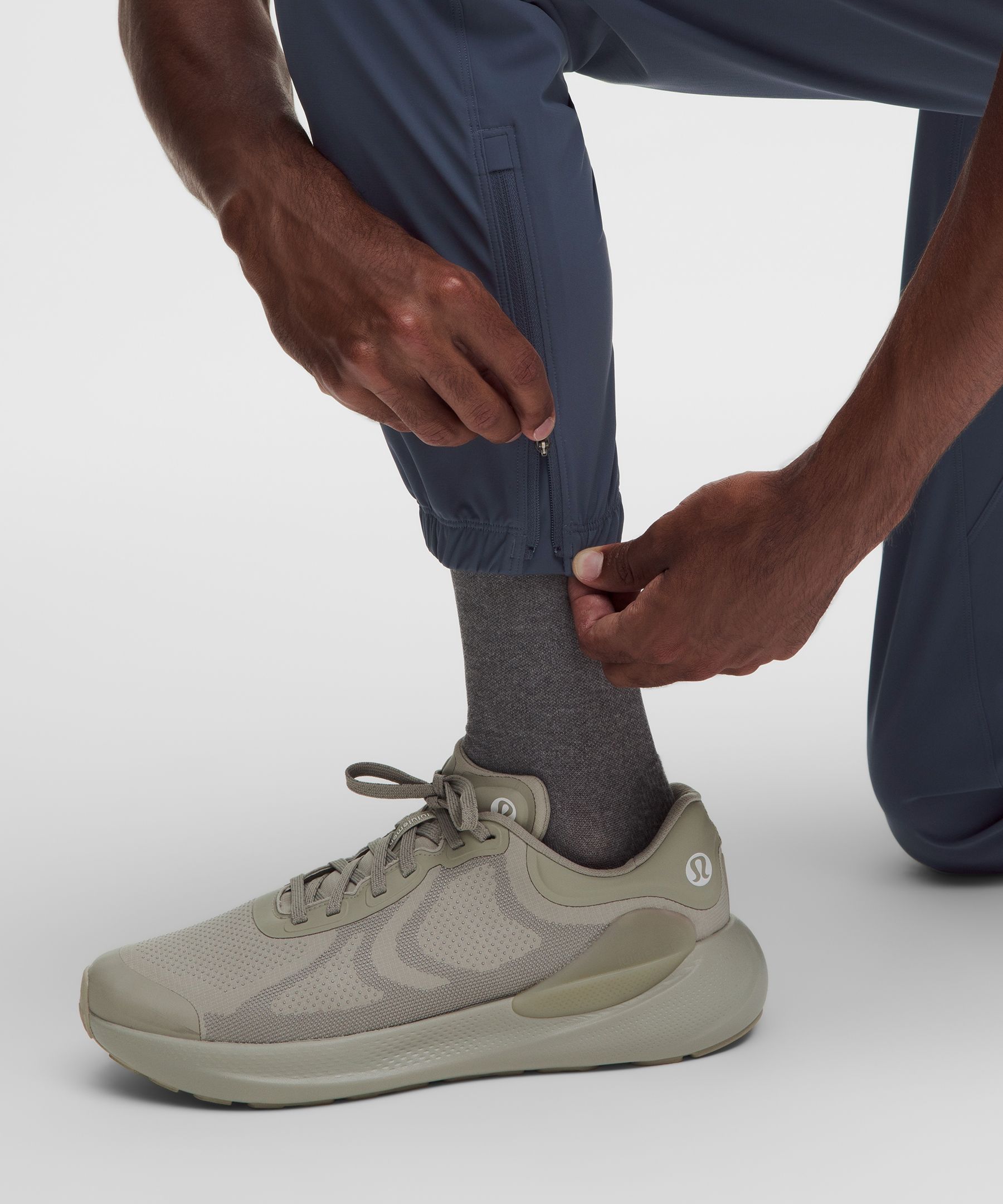 Pace Breaker Jogger