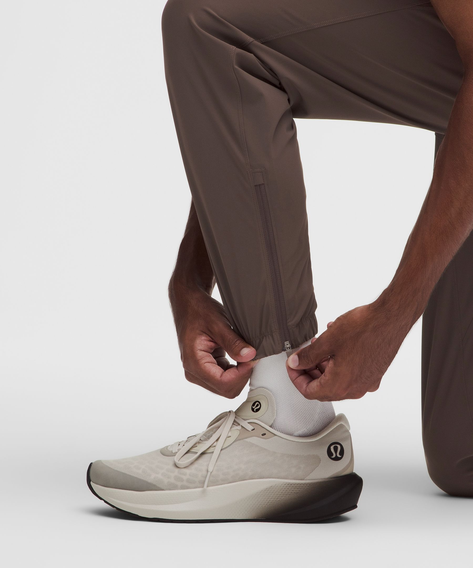 Pace Breaker Jogger