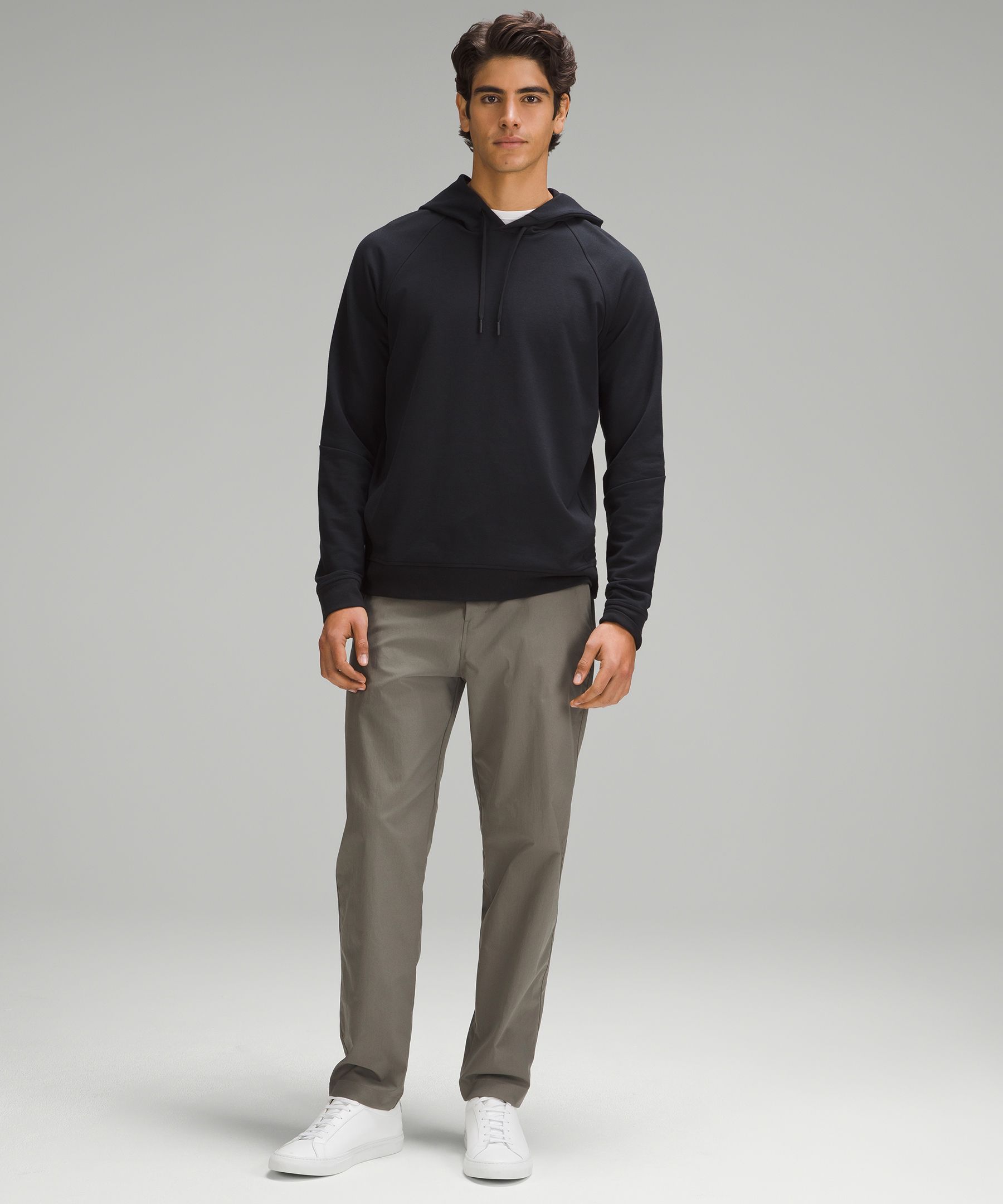 Relaxed-Tapered Twill Trouser