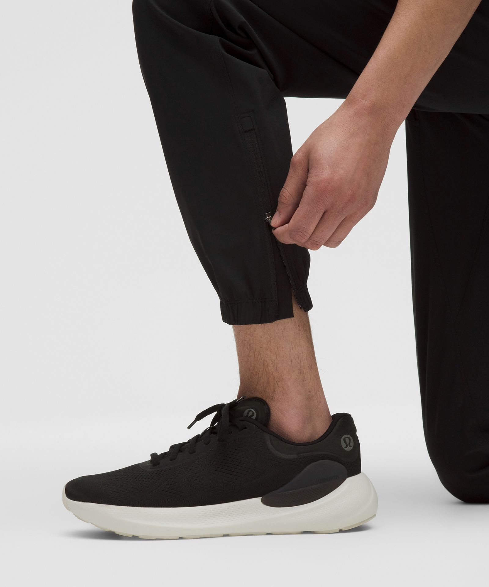 Мужские джоггеры Lululemon Pace Breaker Tall — фото 6