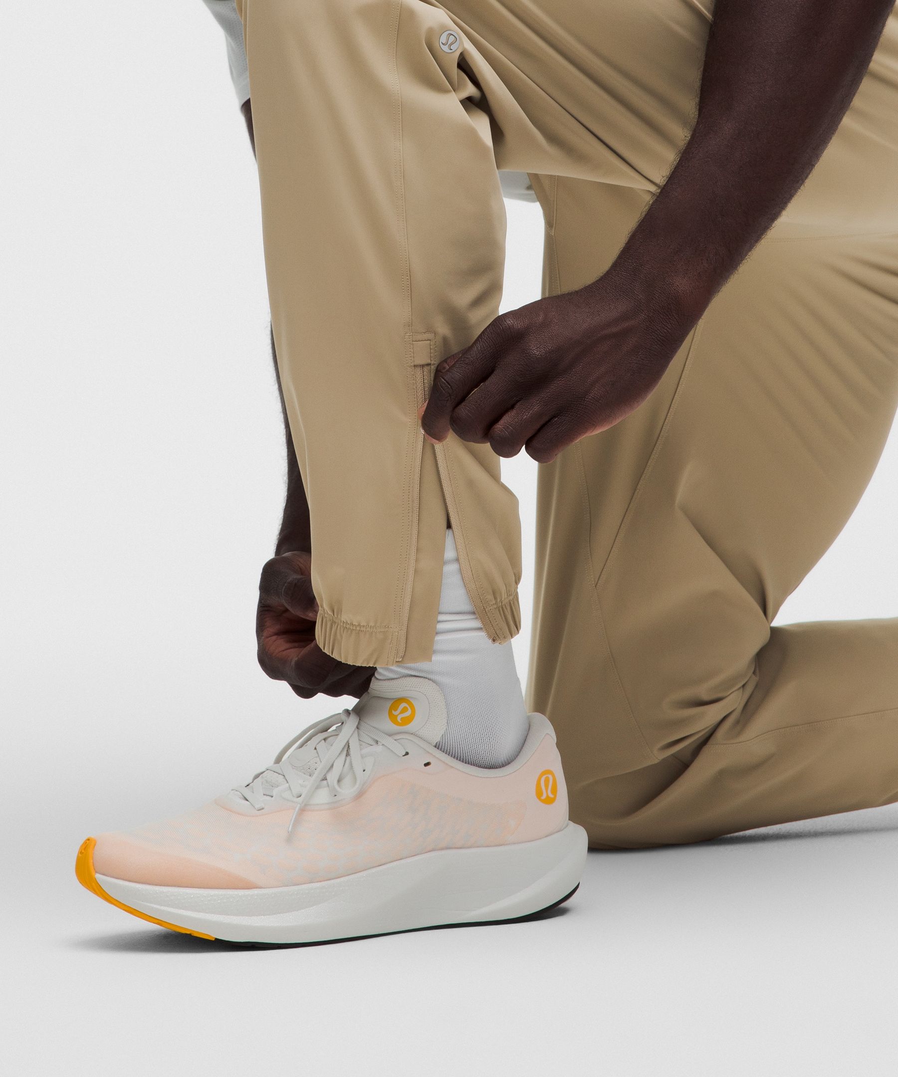 Pace Breaker Jogger