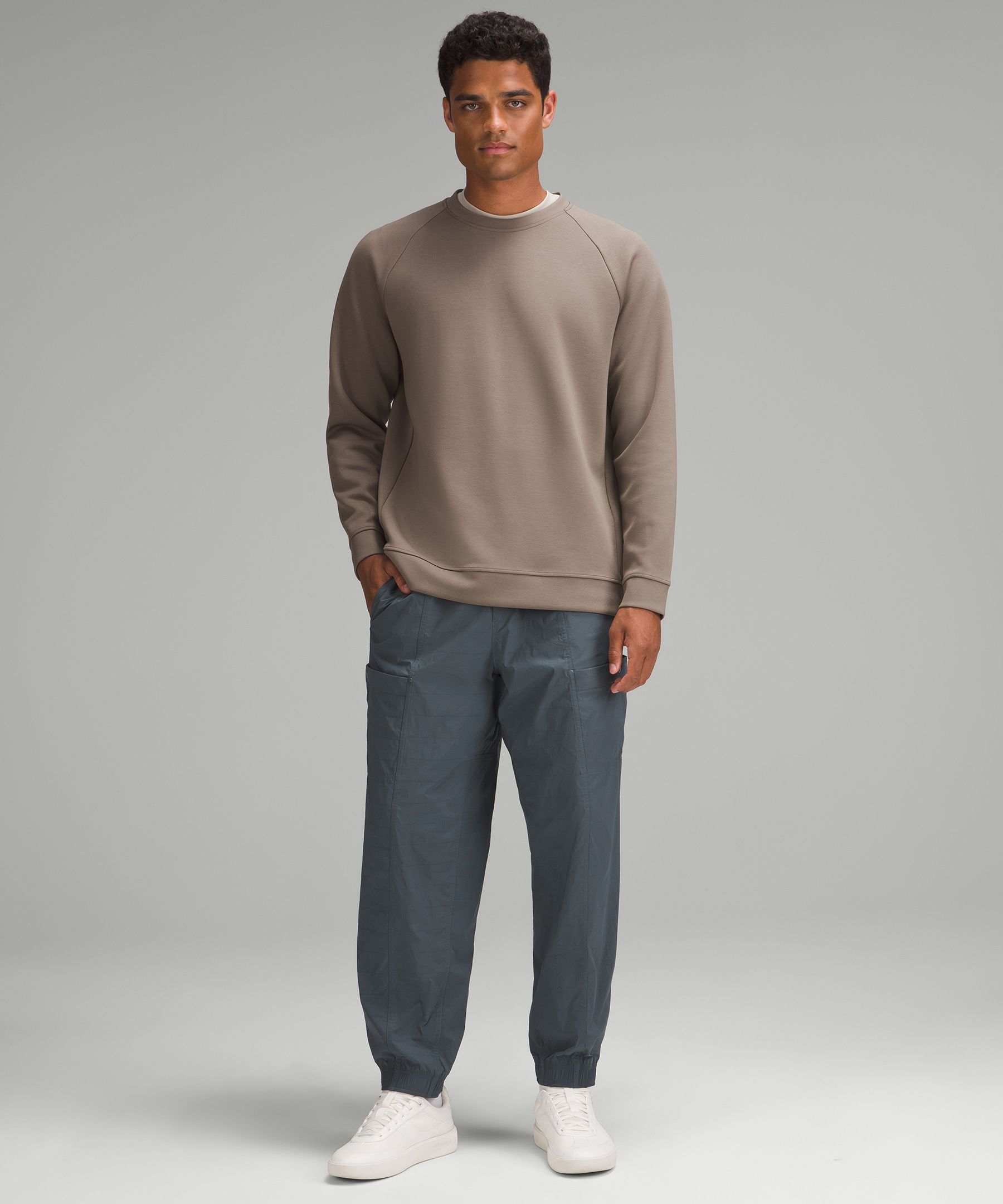 Lightweight Cargo Pocket Jogger | Men's Joggers