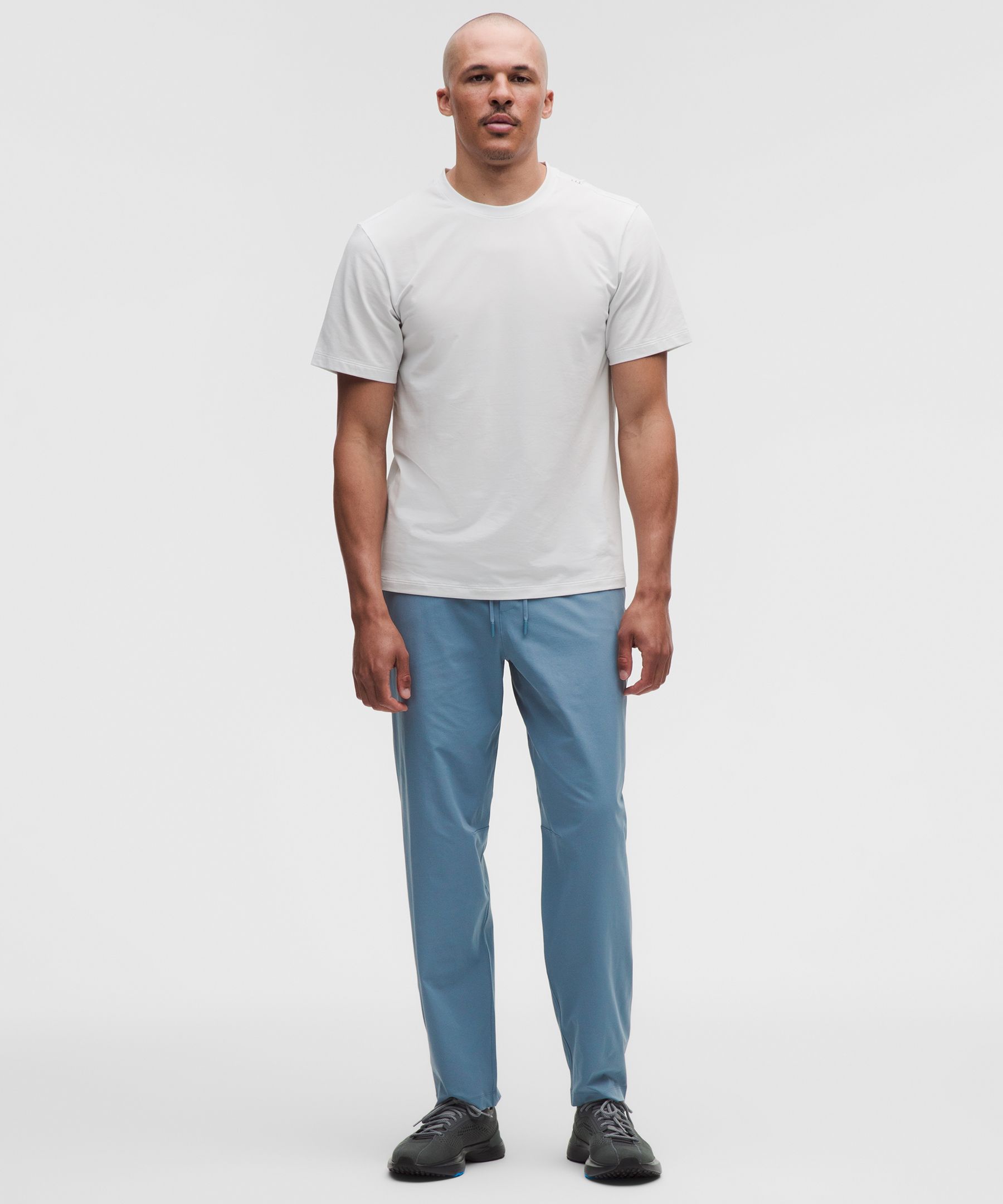 lululemon – Men’s Zeroed In Classic-Fit Trousers Regular – Color Blue – Size Large