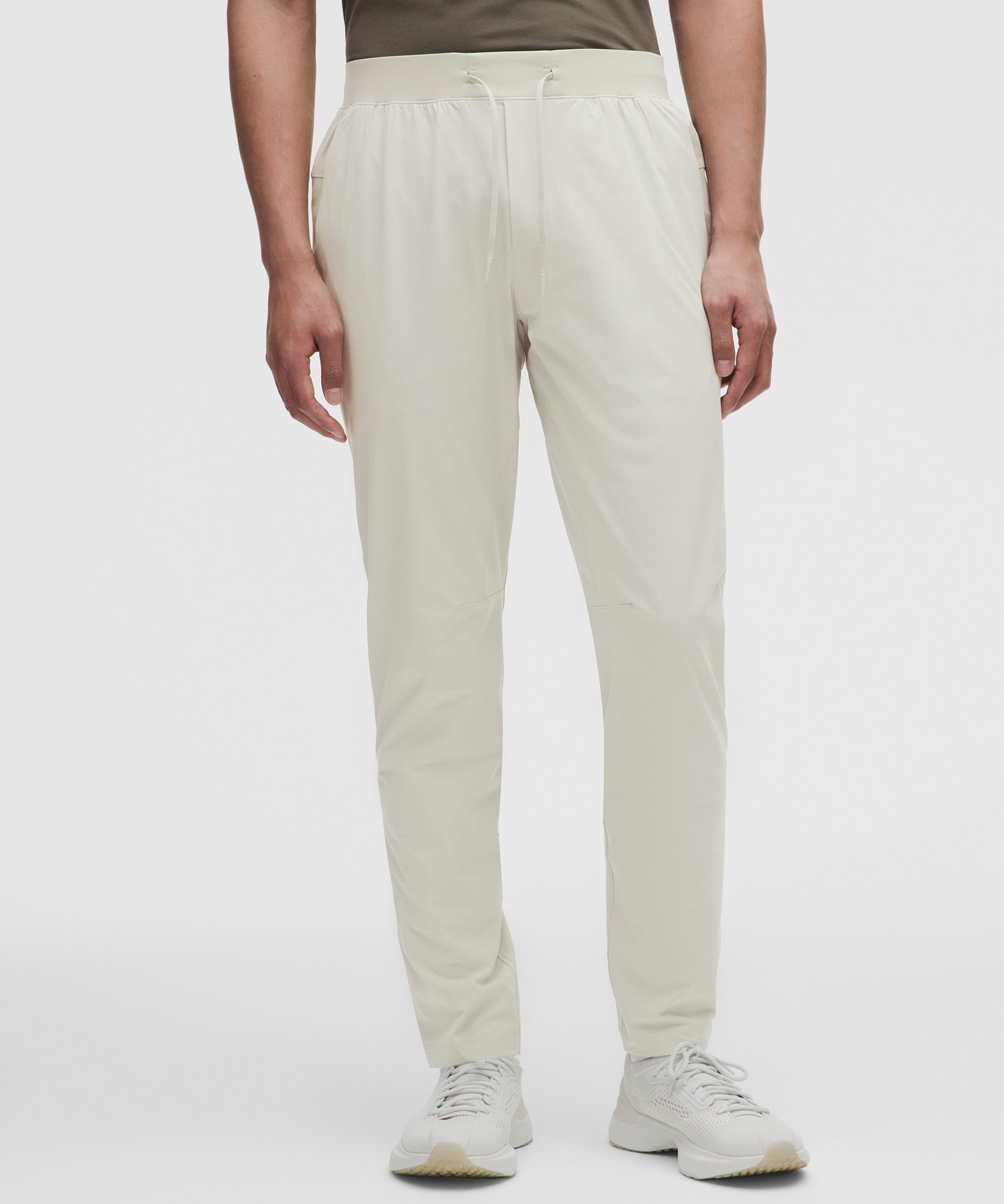 Pantalones de corte estrecho Zeroed In *Largo est&aacute;ndar