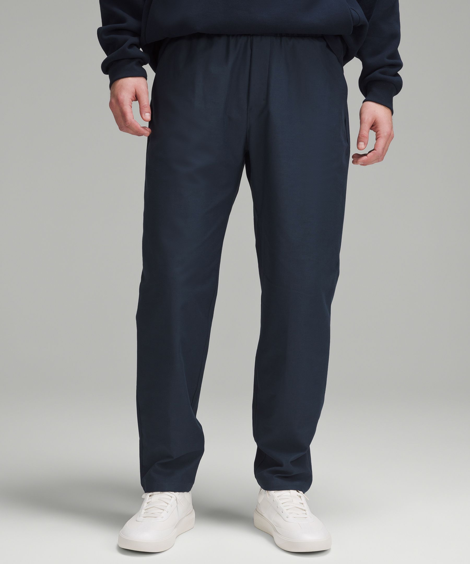 Lululemon Men's Soft Jersey Tapered Pant Black Size Large 28 Inch Inseam
