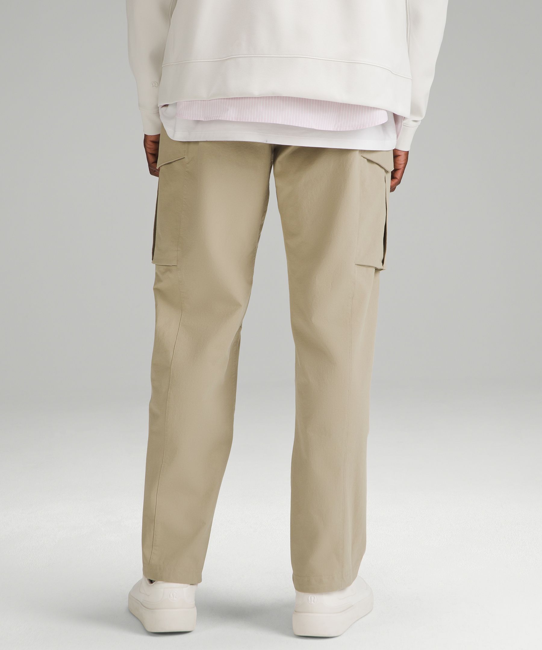 Stretch Cotton VersaTwill Relaxed-Fit Cargo Pant