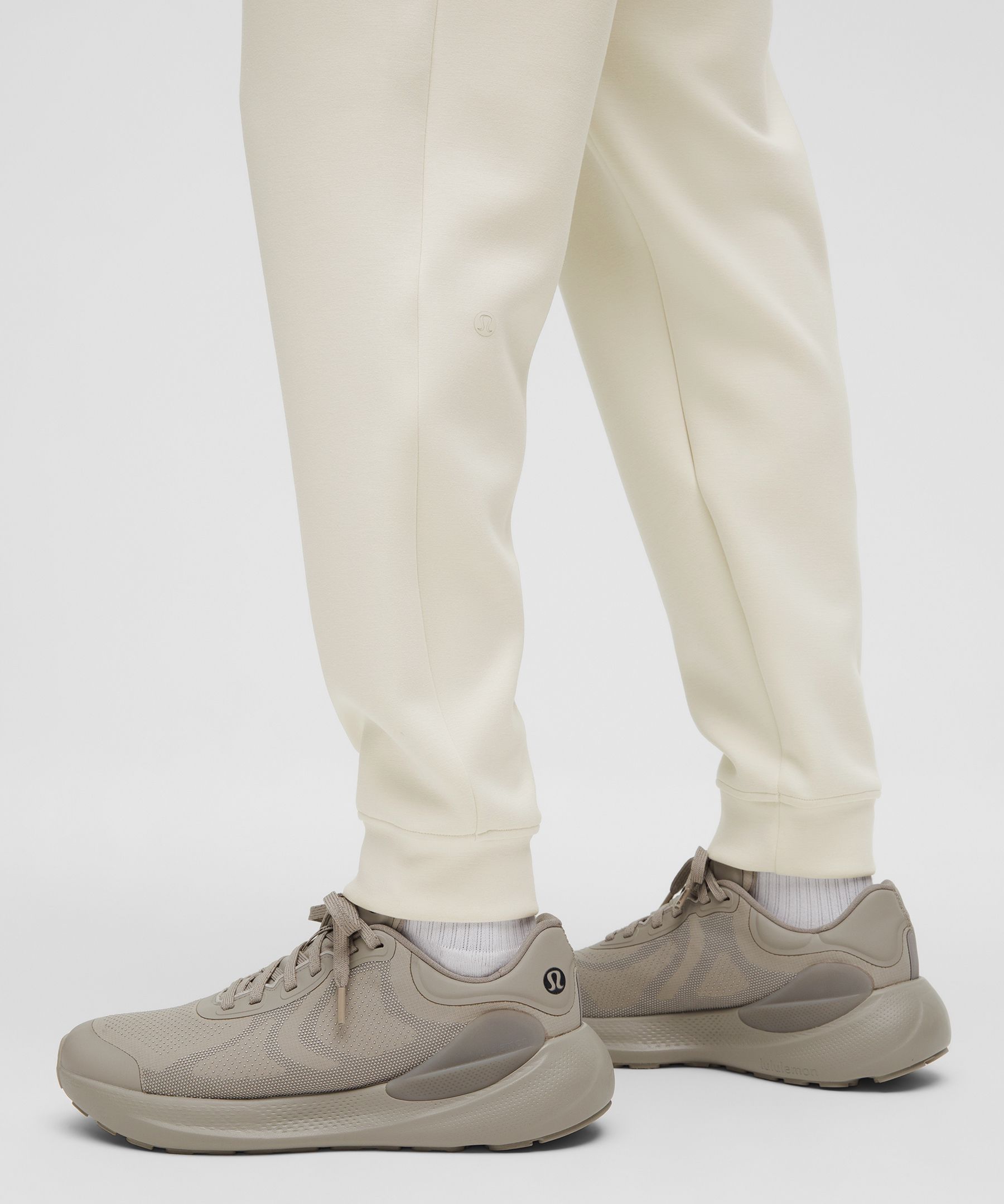 Lululemon Smooth Spacer Joggers Regular
