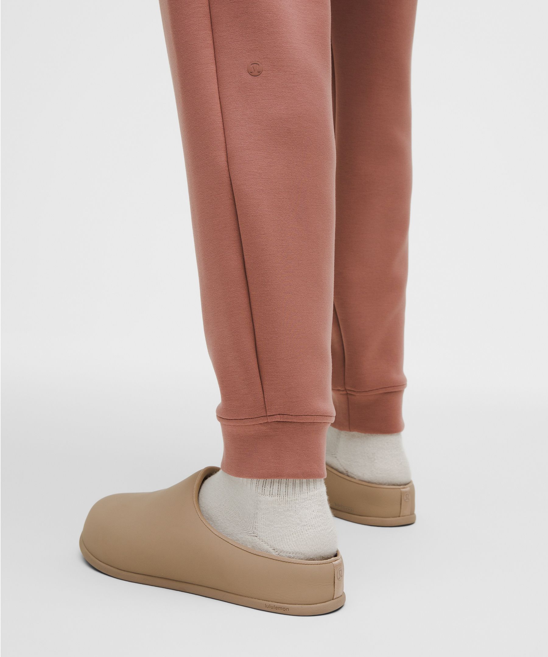 Smooth Spacer Jogger *Regular