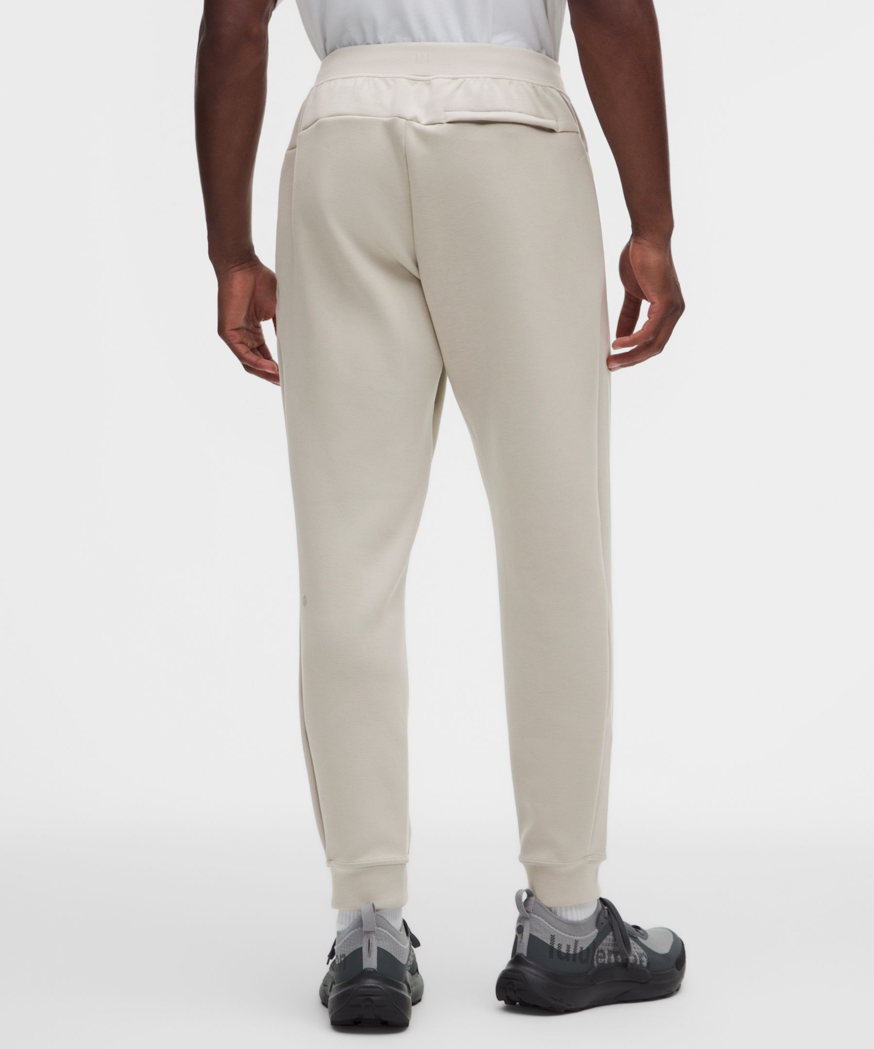 Smooth Spacer Jogger *Regular