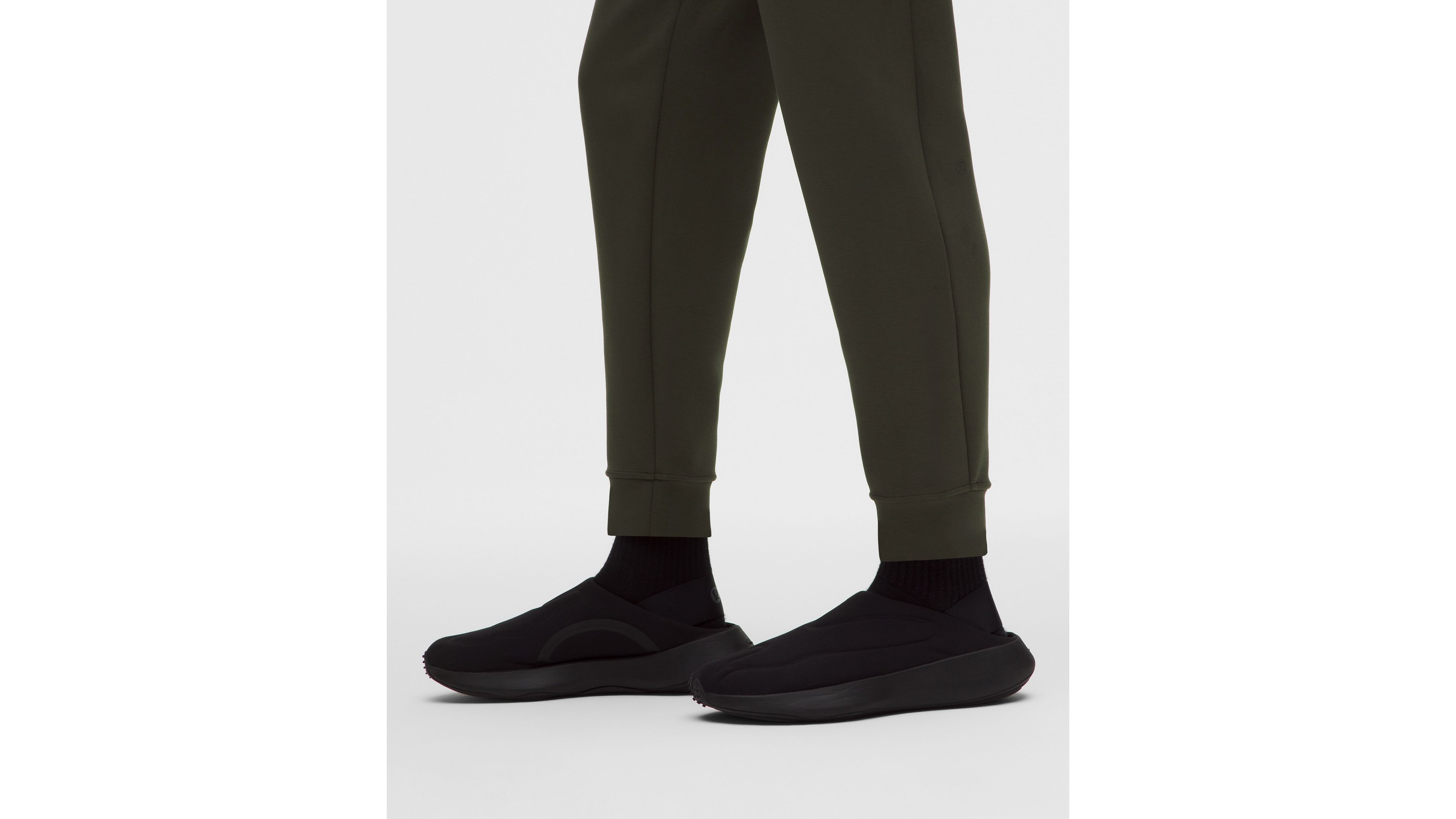Smooth Spacer Jogger *Regular