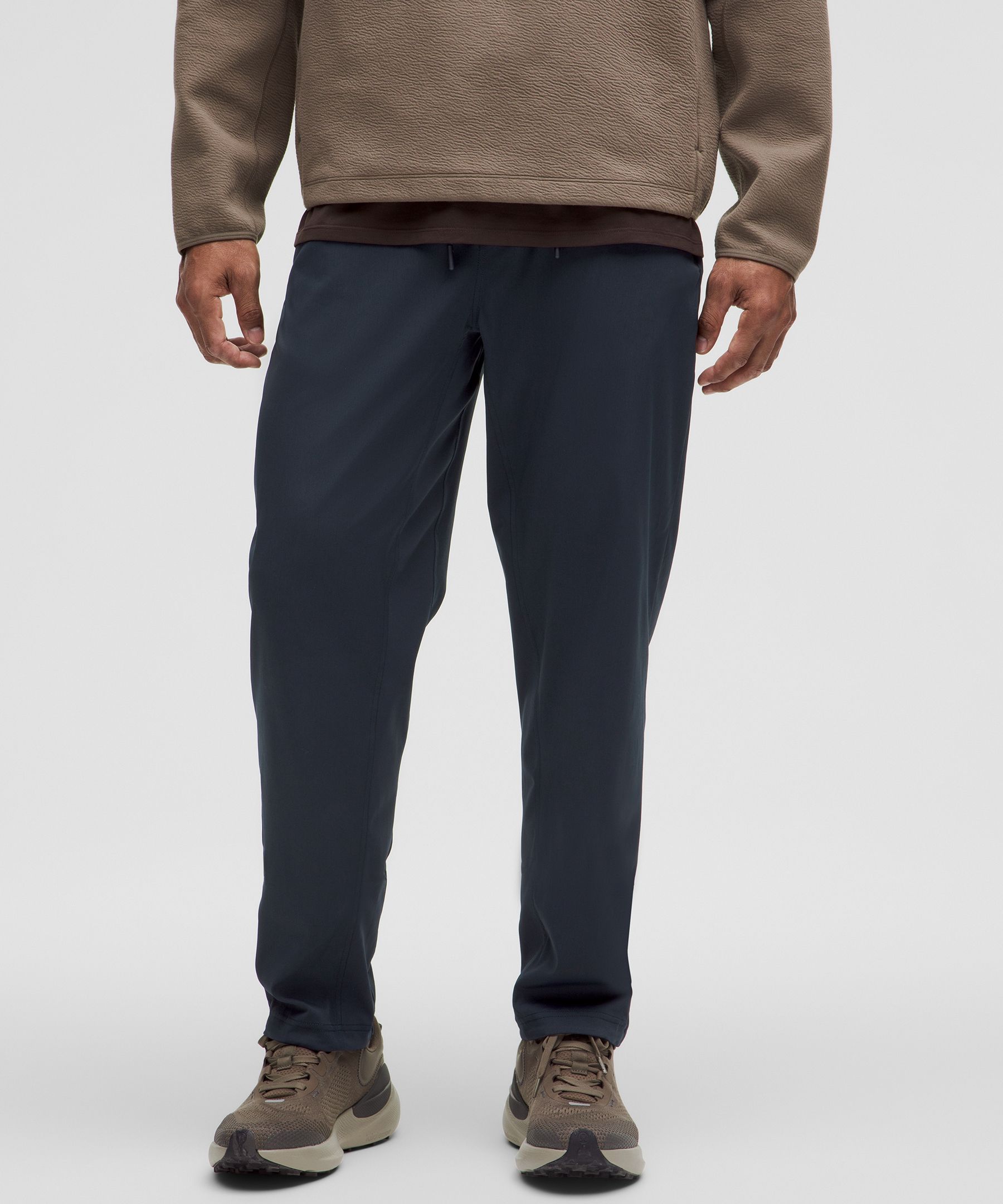 Lightweight Twill Classic-Fit Pant