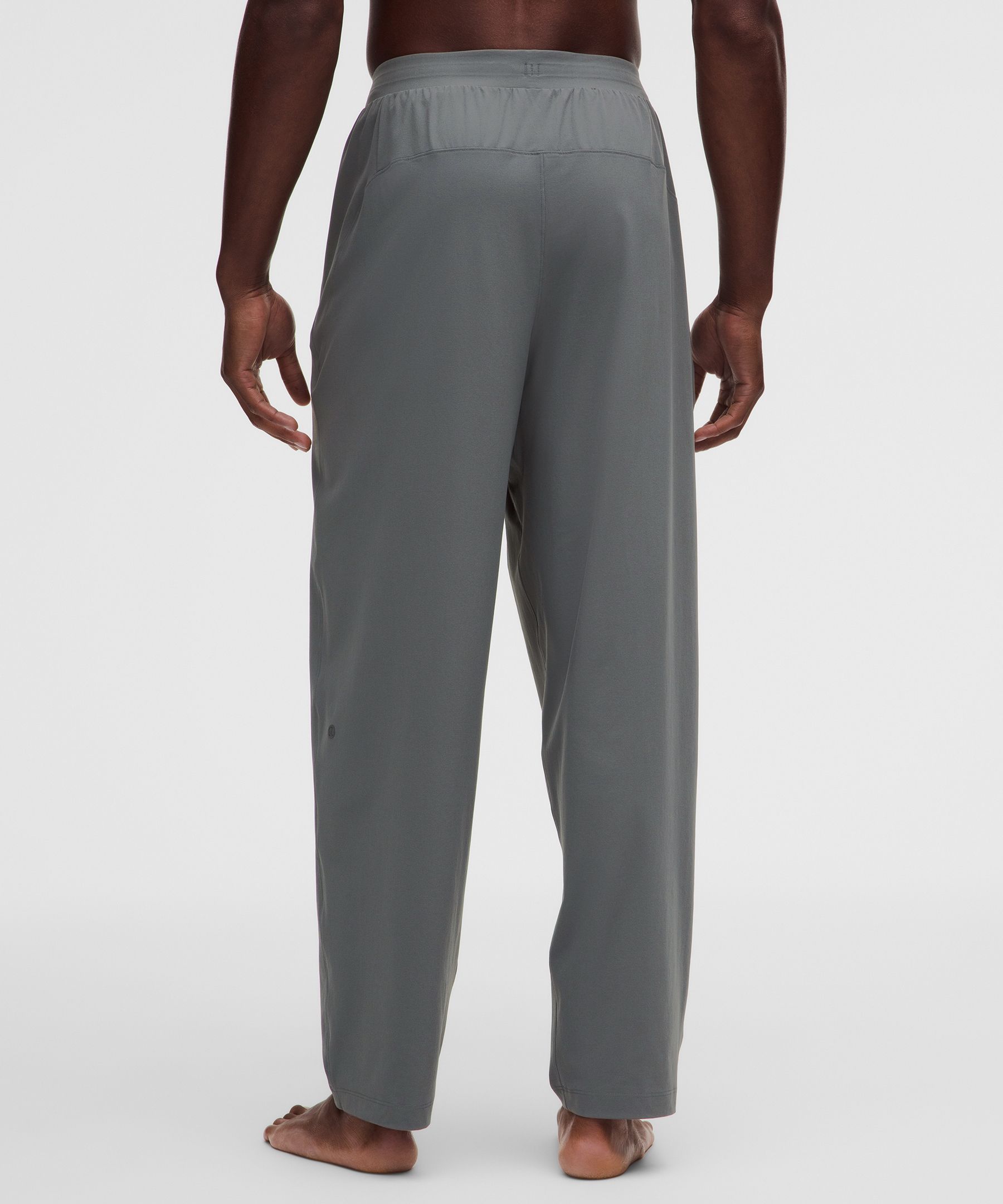 Balancer Woven Relaxed-Fit Pant *Regular