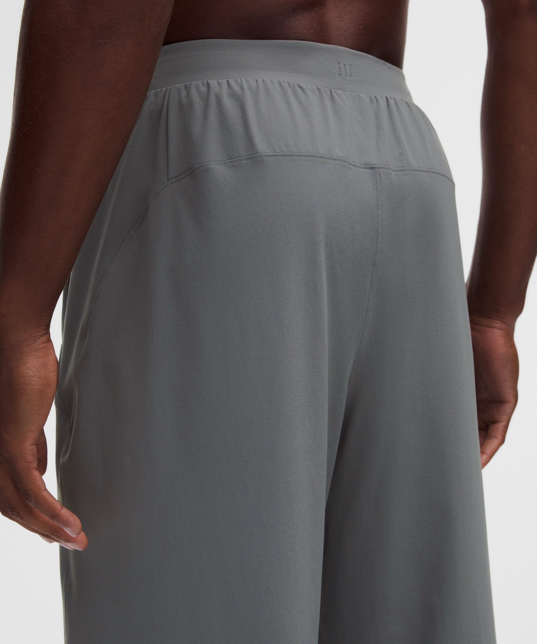 Balancer Woven Relaxed-Fit Pant *Regular