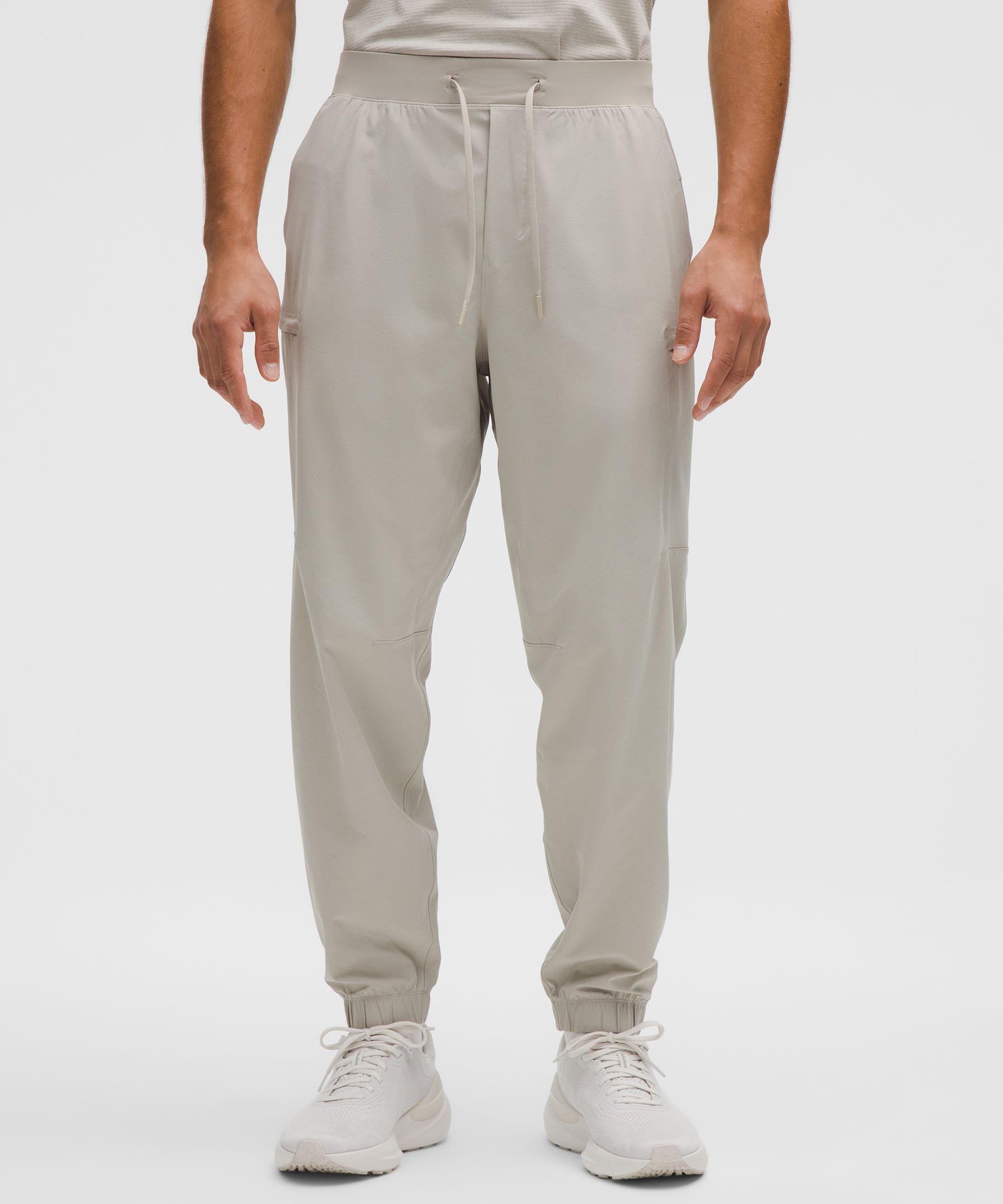 Zeroed In Classic-Fit Cargo Jogger  - Khaki