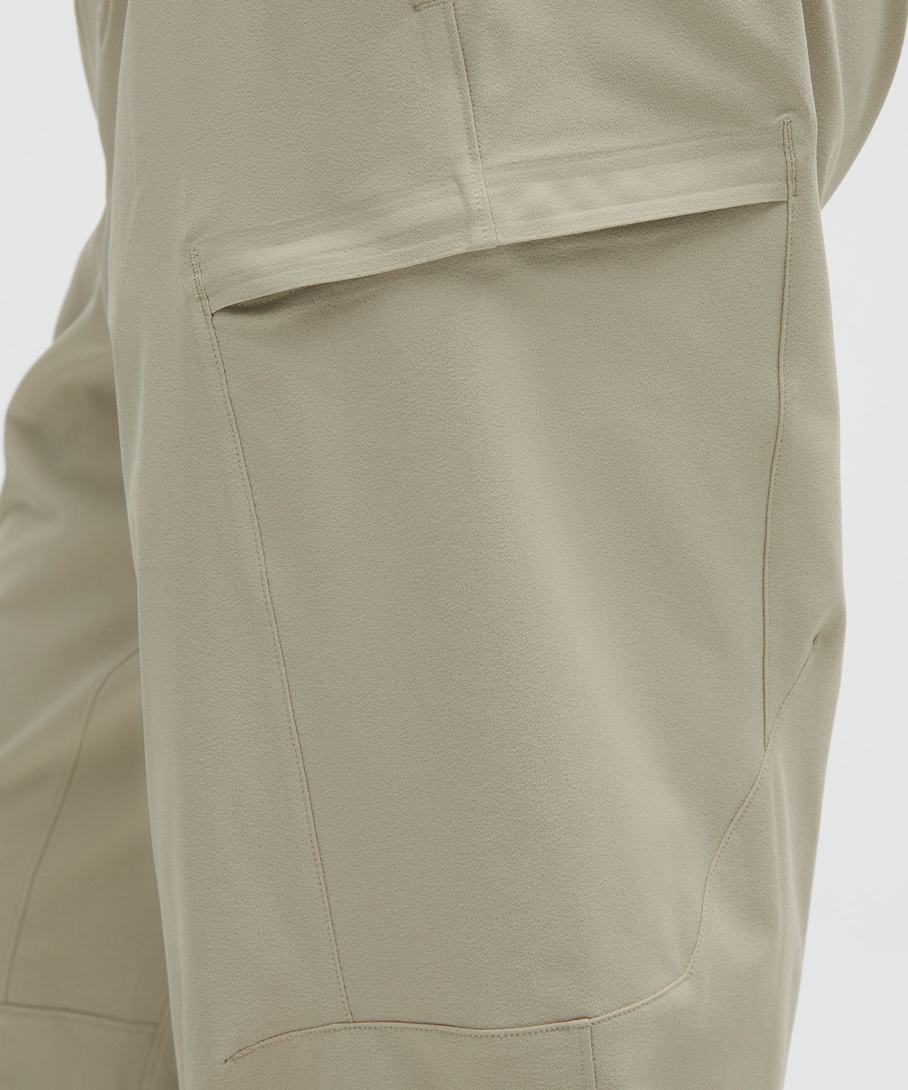 Zeroed Classic-Fit Cargo Jogger *Regular | Men's Joggers