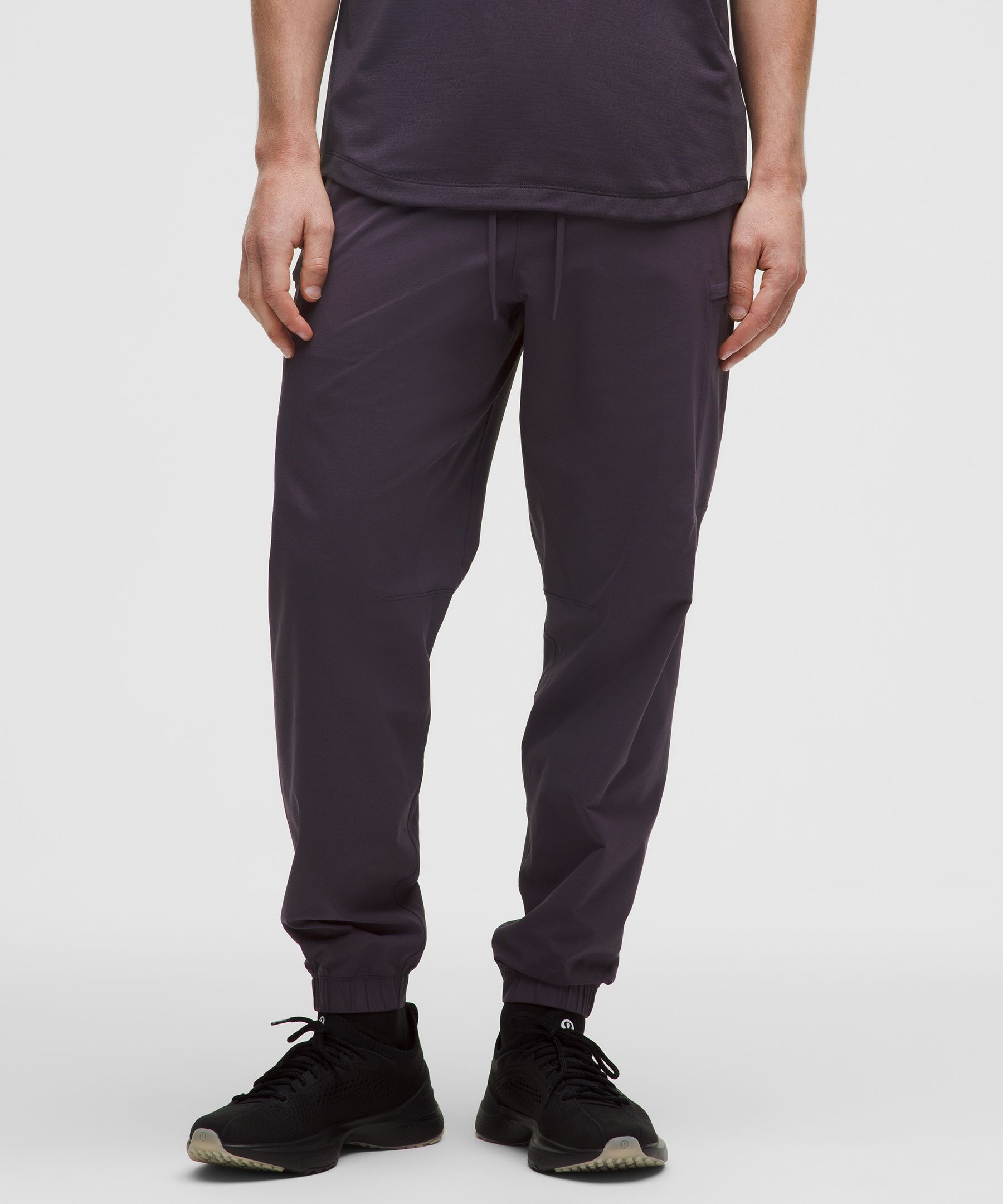 Zeroed Classic-Fit Cargo Jogger *Regular | Men's Joggers