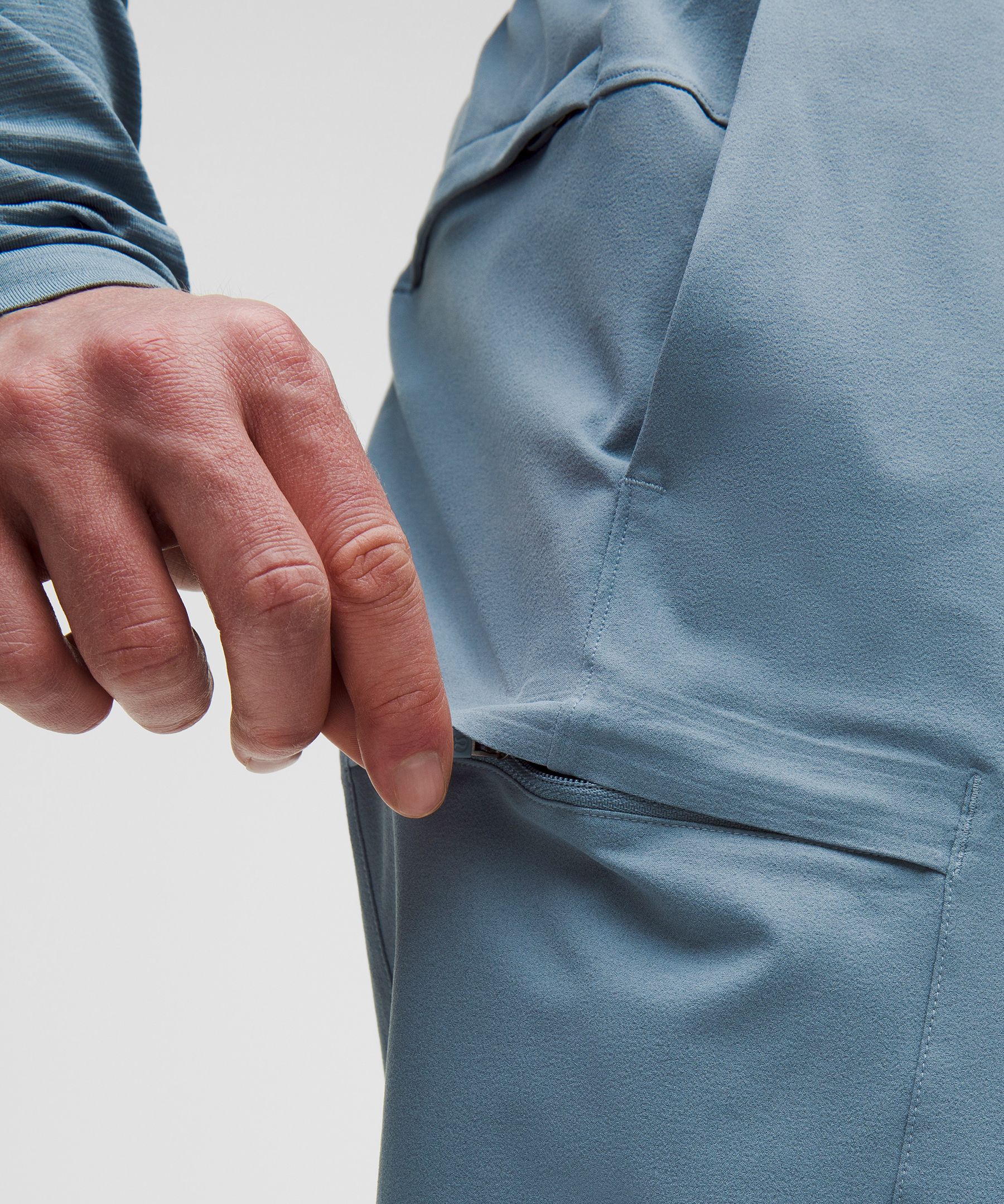 Zeroed Classic-Fit Cargo Jogger *Regular