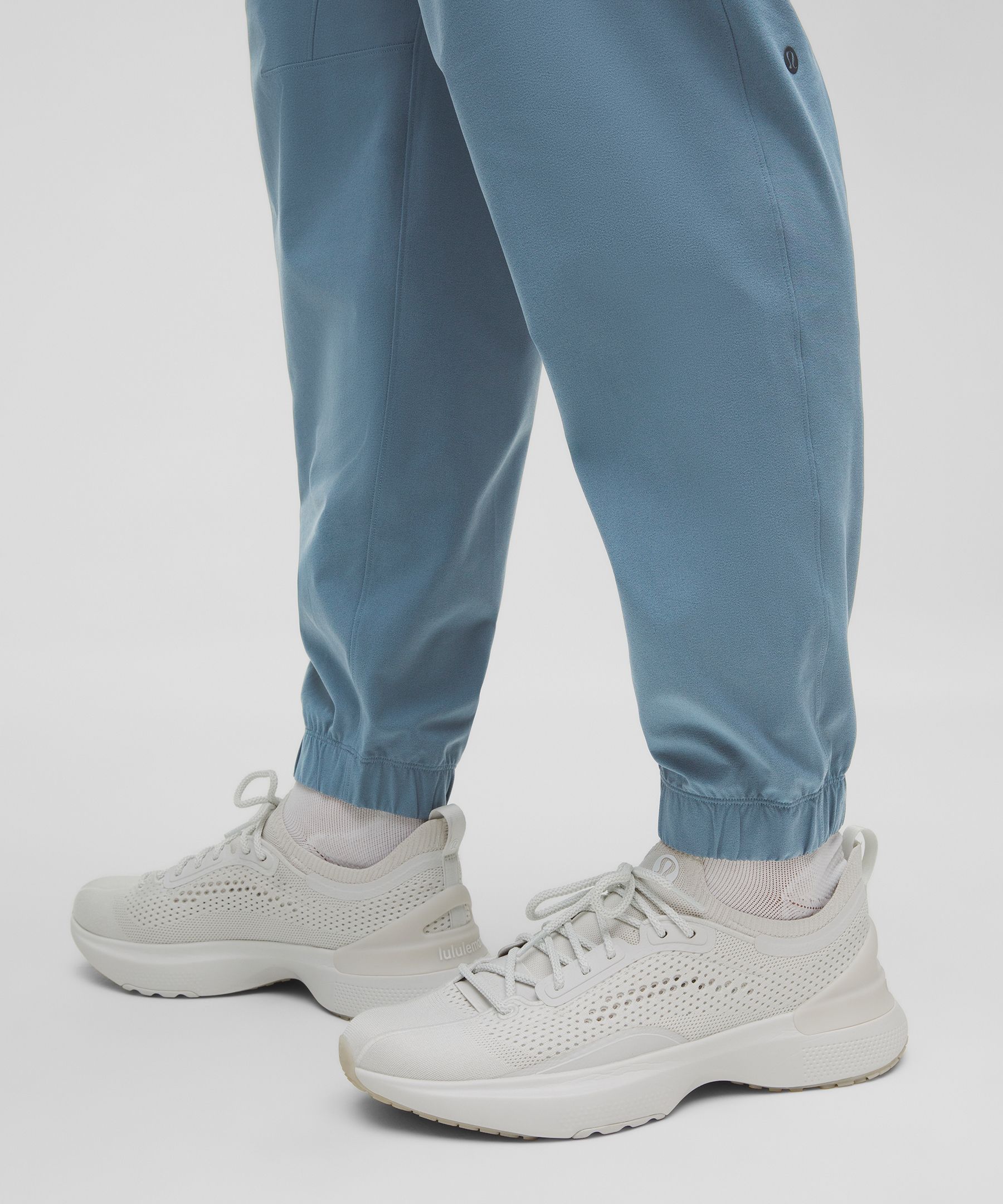 Zeroed Classic-Fit Cargo Jogger *Regular