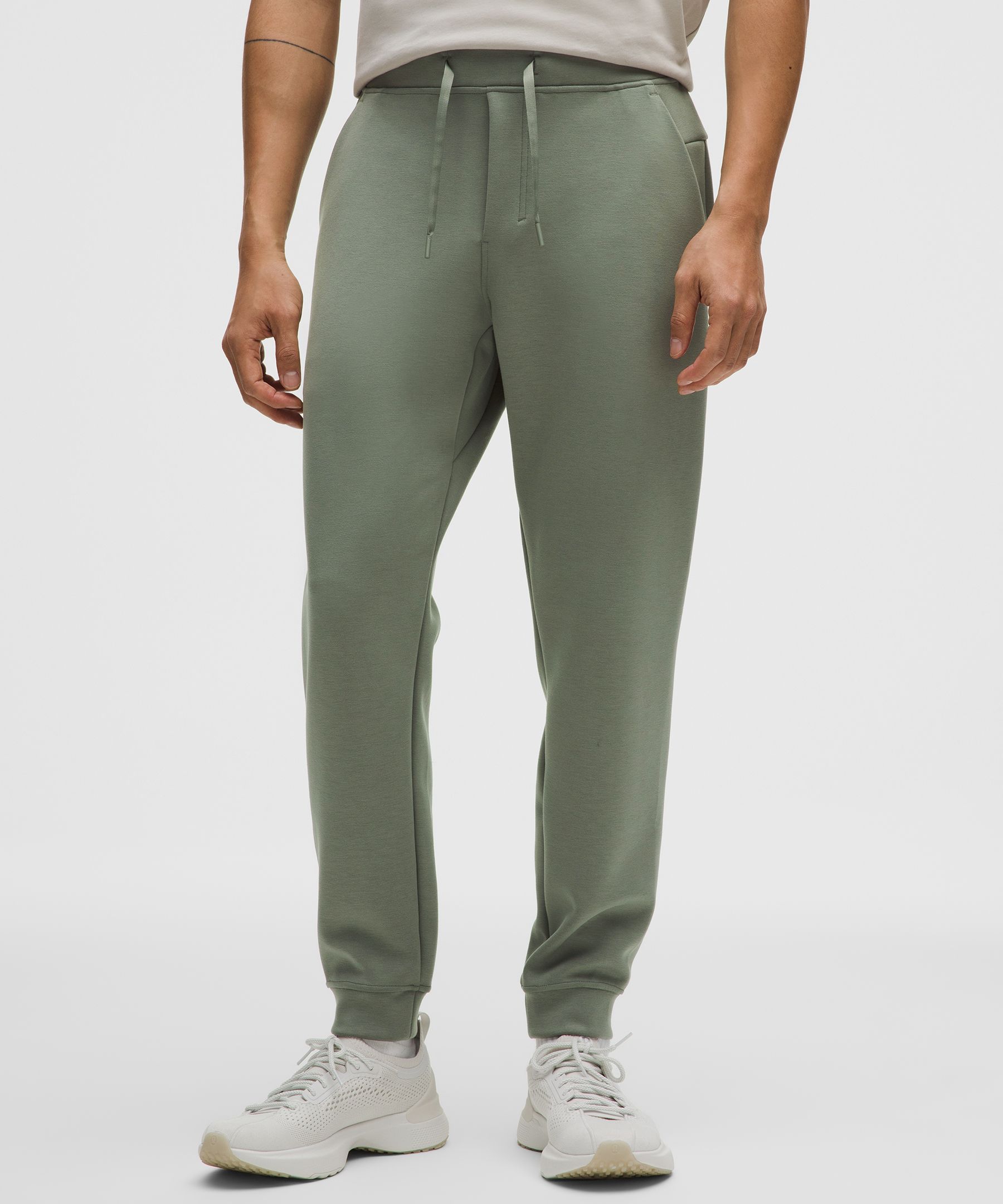 Smooth Spacer Jogger *Tall