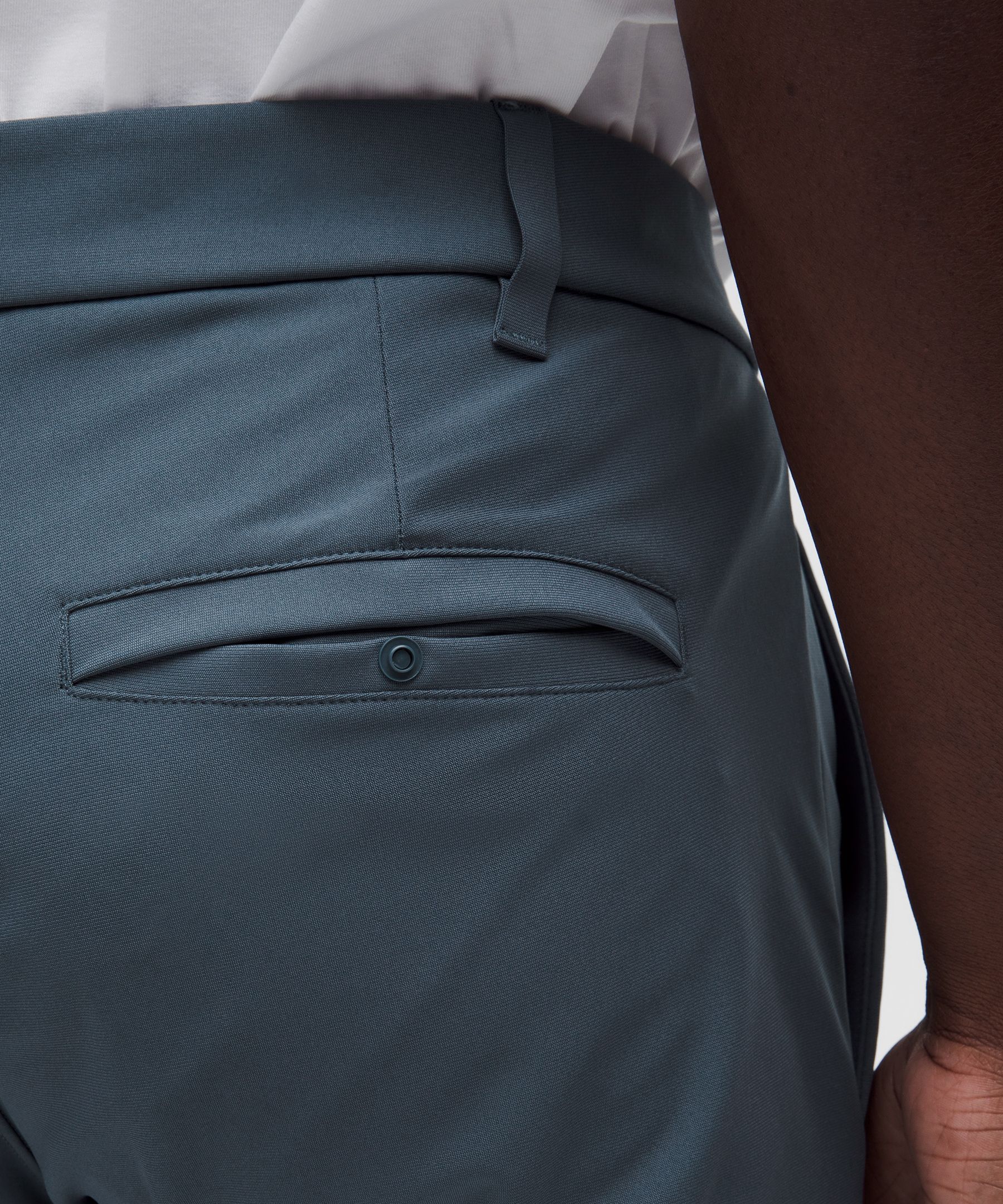 Commission Classic-Fit Pant 32L