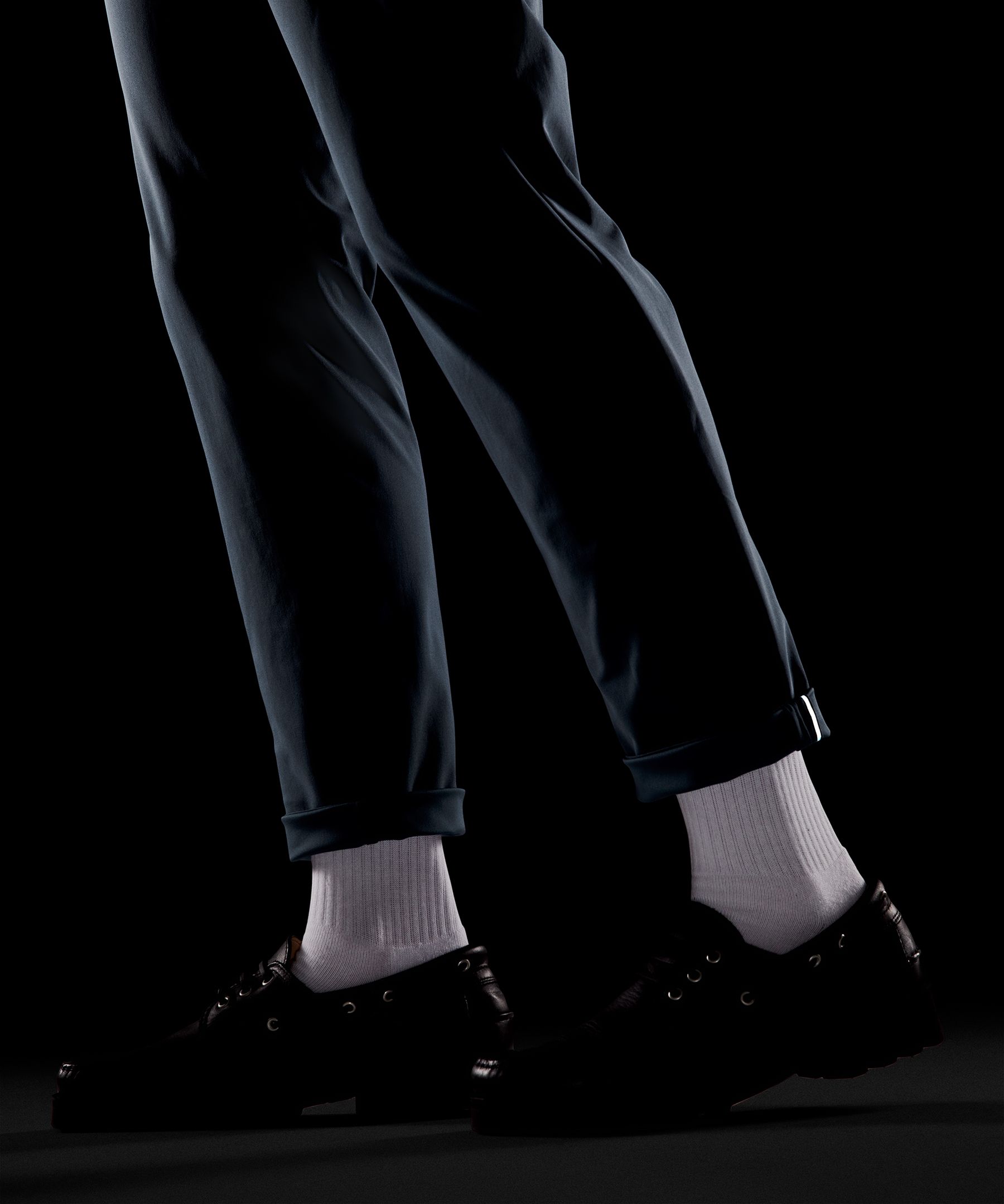 Commission Classic-Fit Pant 32L