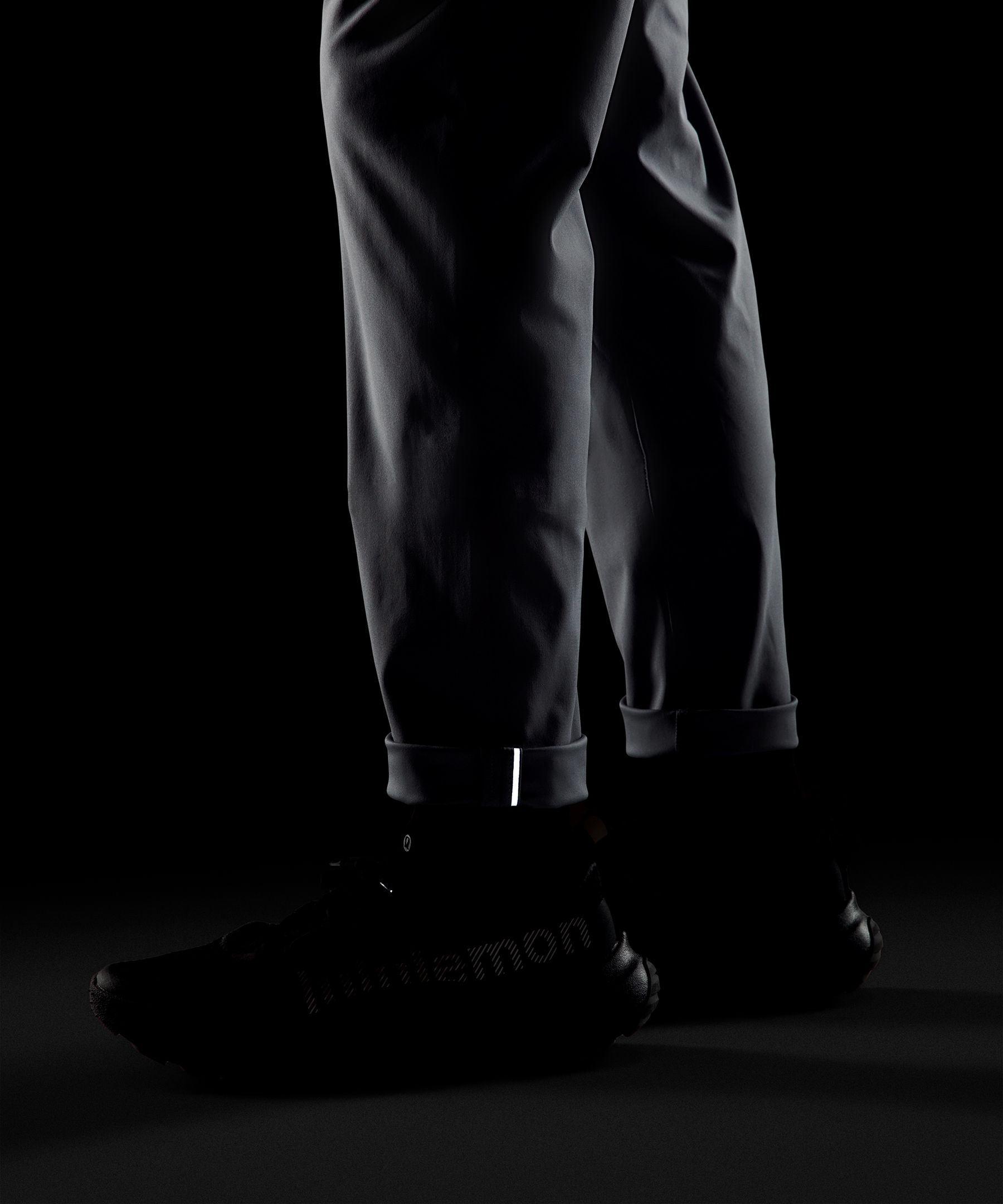 Commission Classic-Fit Pant 32L